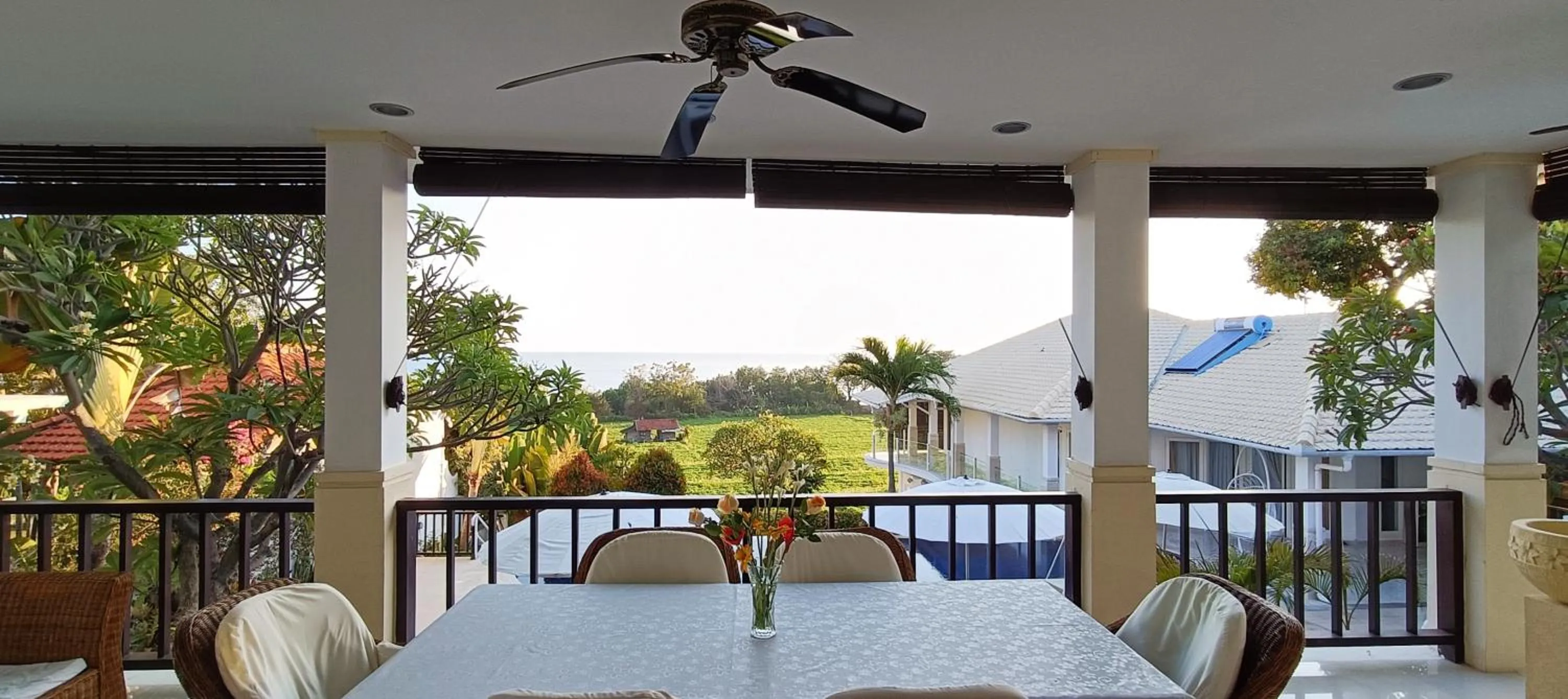 Dining area in Villa Lilly Sea View Private Pool