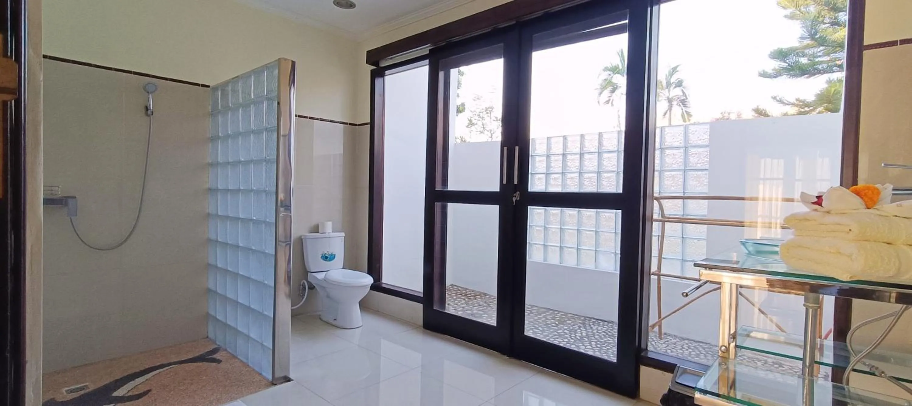 Bathroom in Villa Lilly Sea View Private Pool