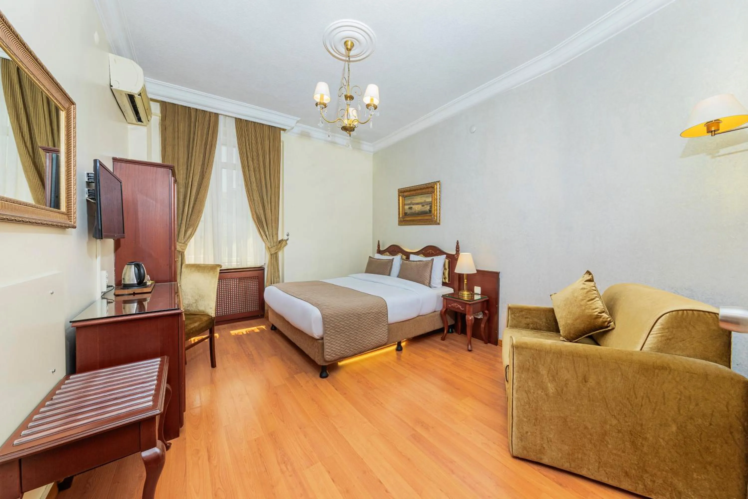 Bed in Hotel Ipek Palas