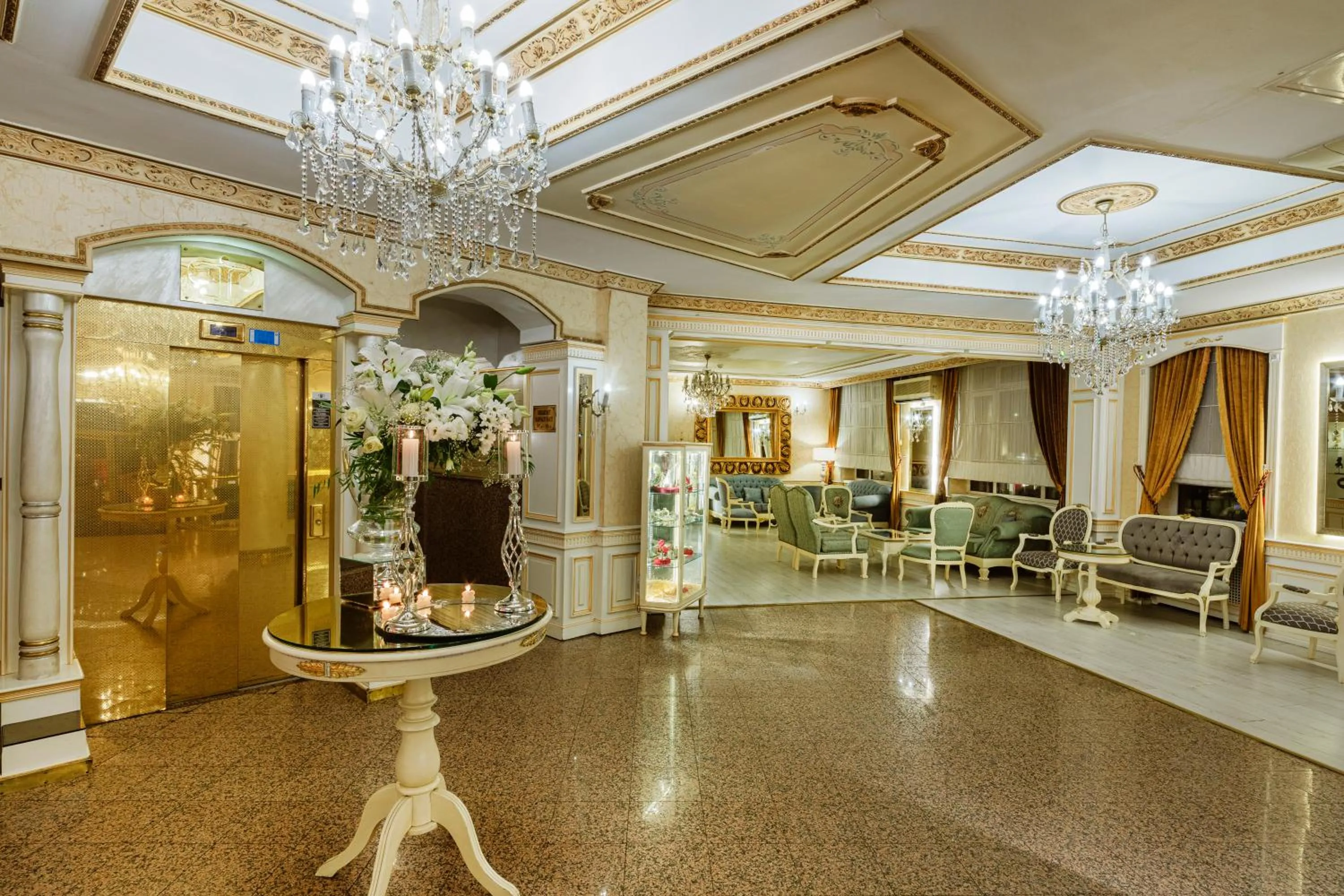 Lobby or reception in Hotel Ipek Palas