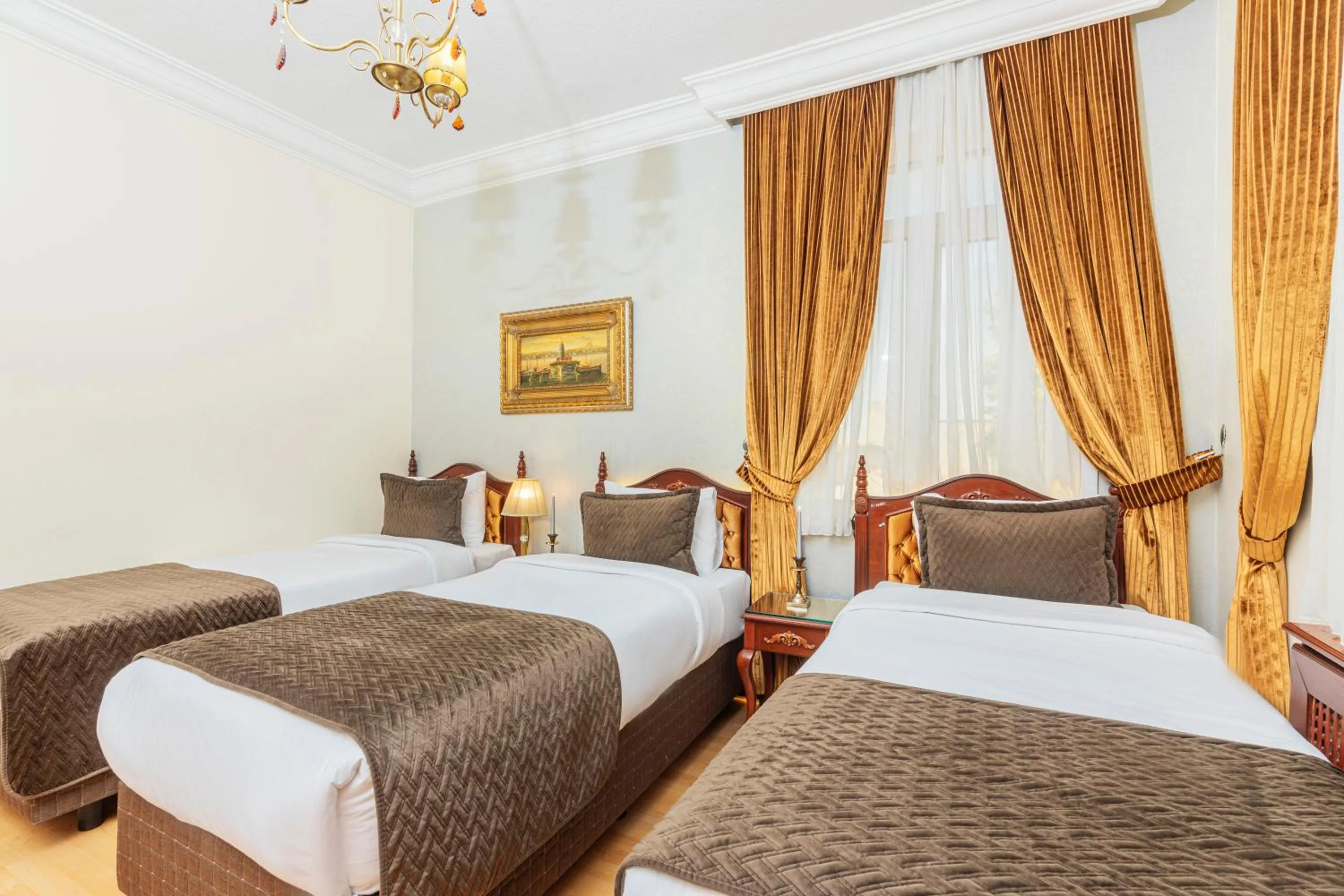 Bed in Hotel Ipek Palas