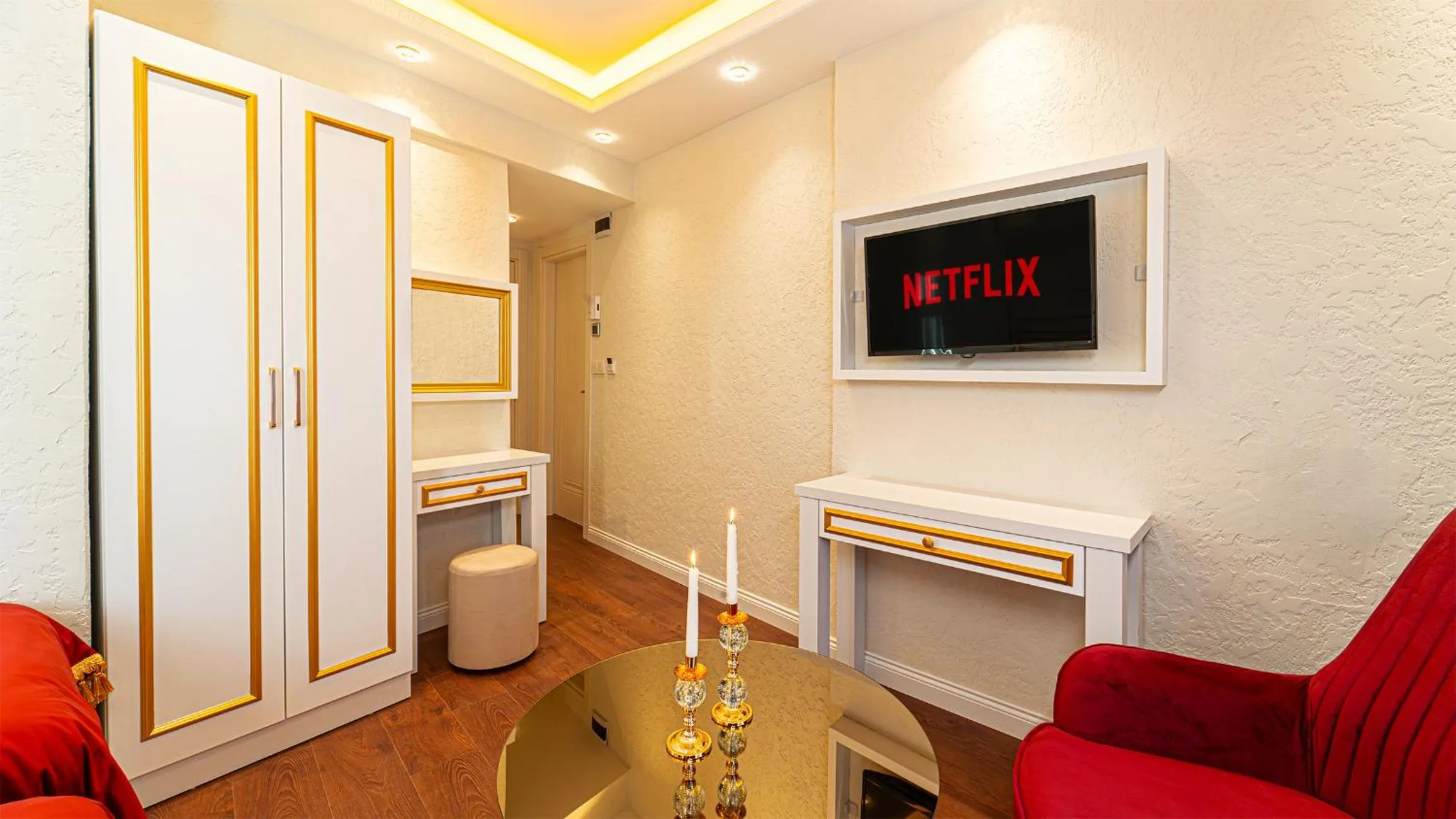 TV and multimedia in Ayasofya Hotel - Special Class