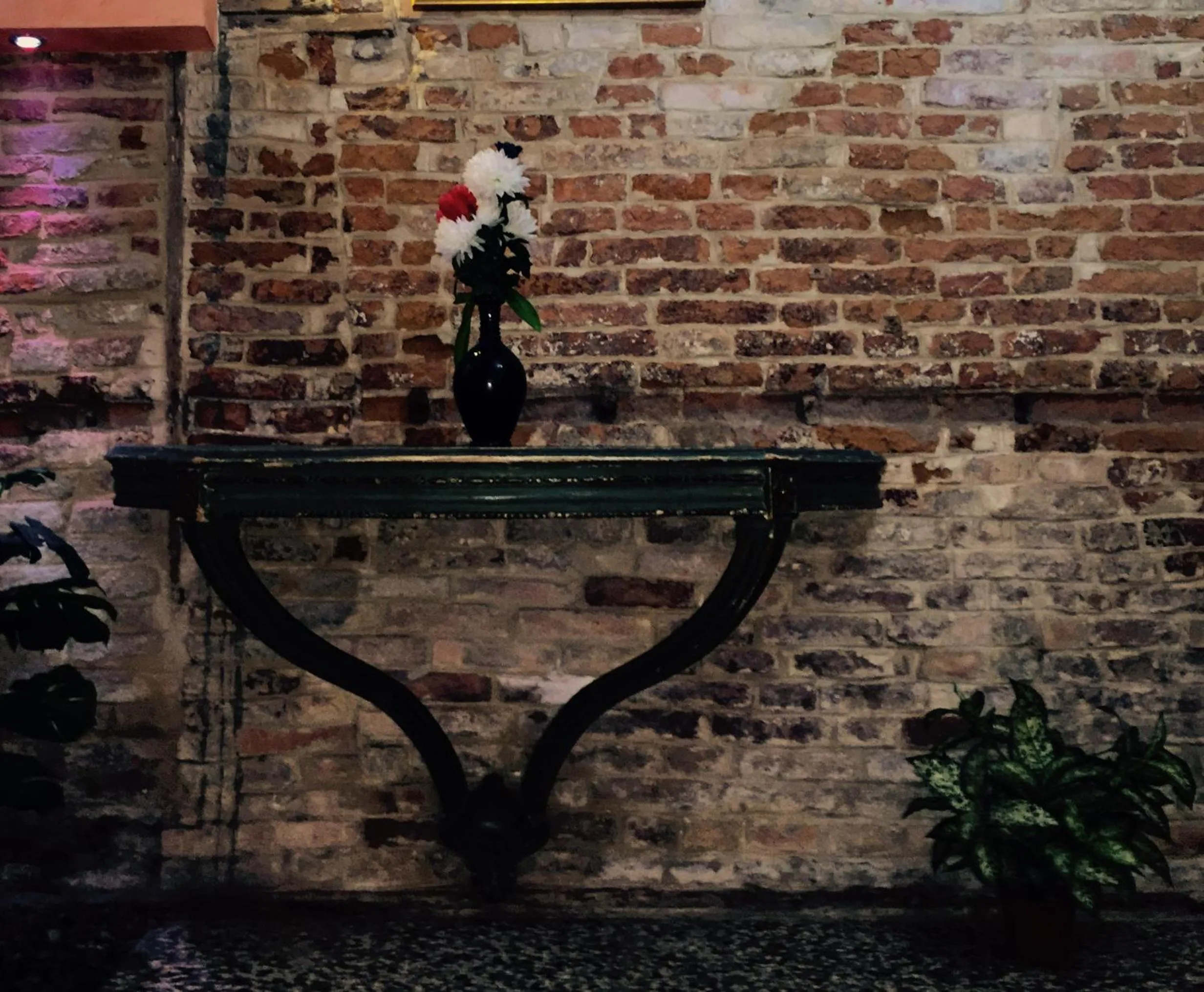 Decorative detail in Ai Boteri