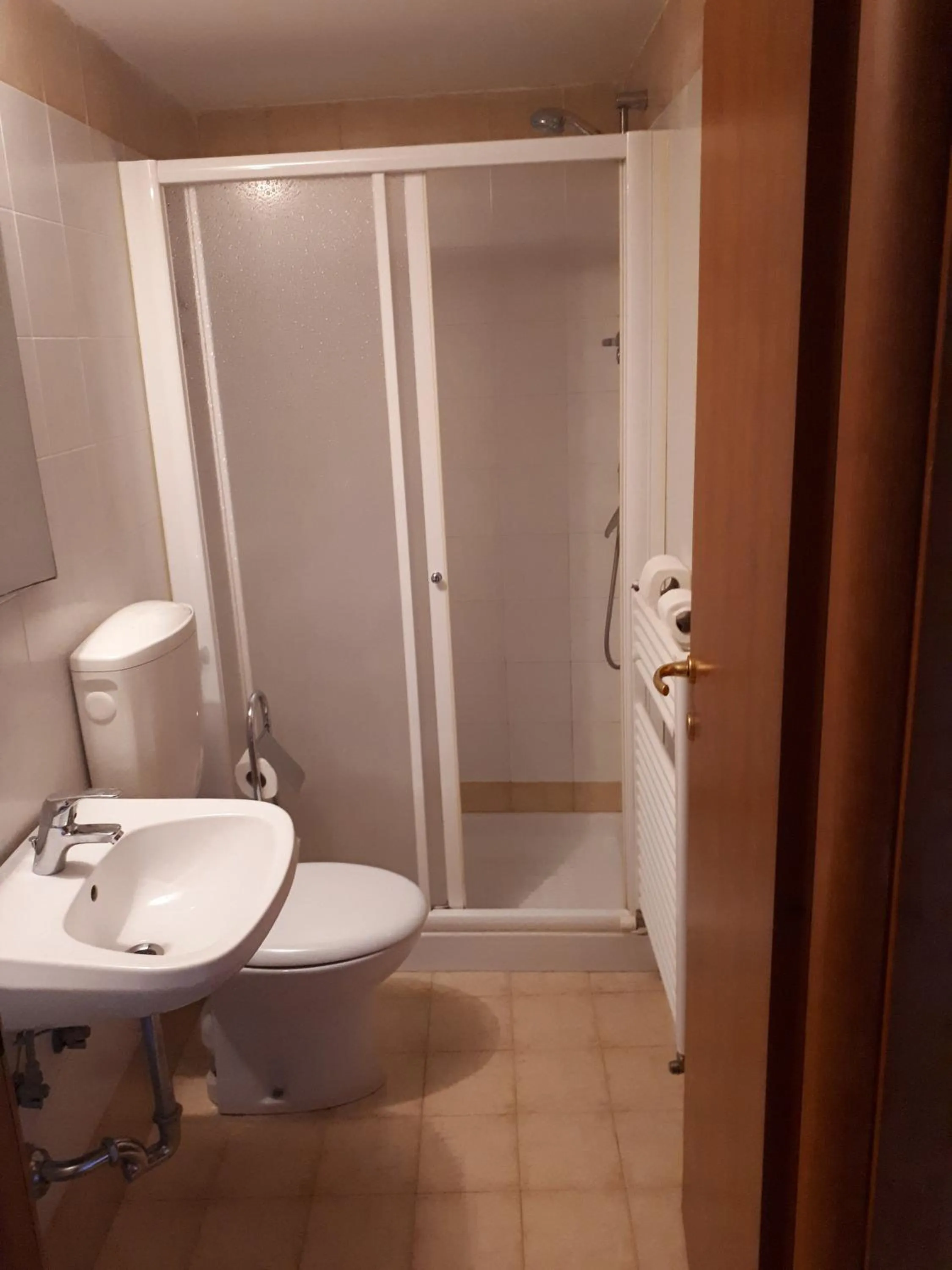 Bathroom in Ai Boteri