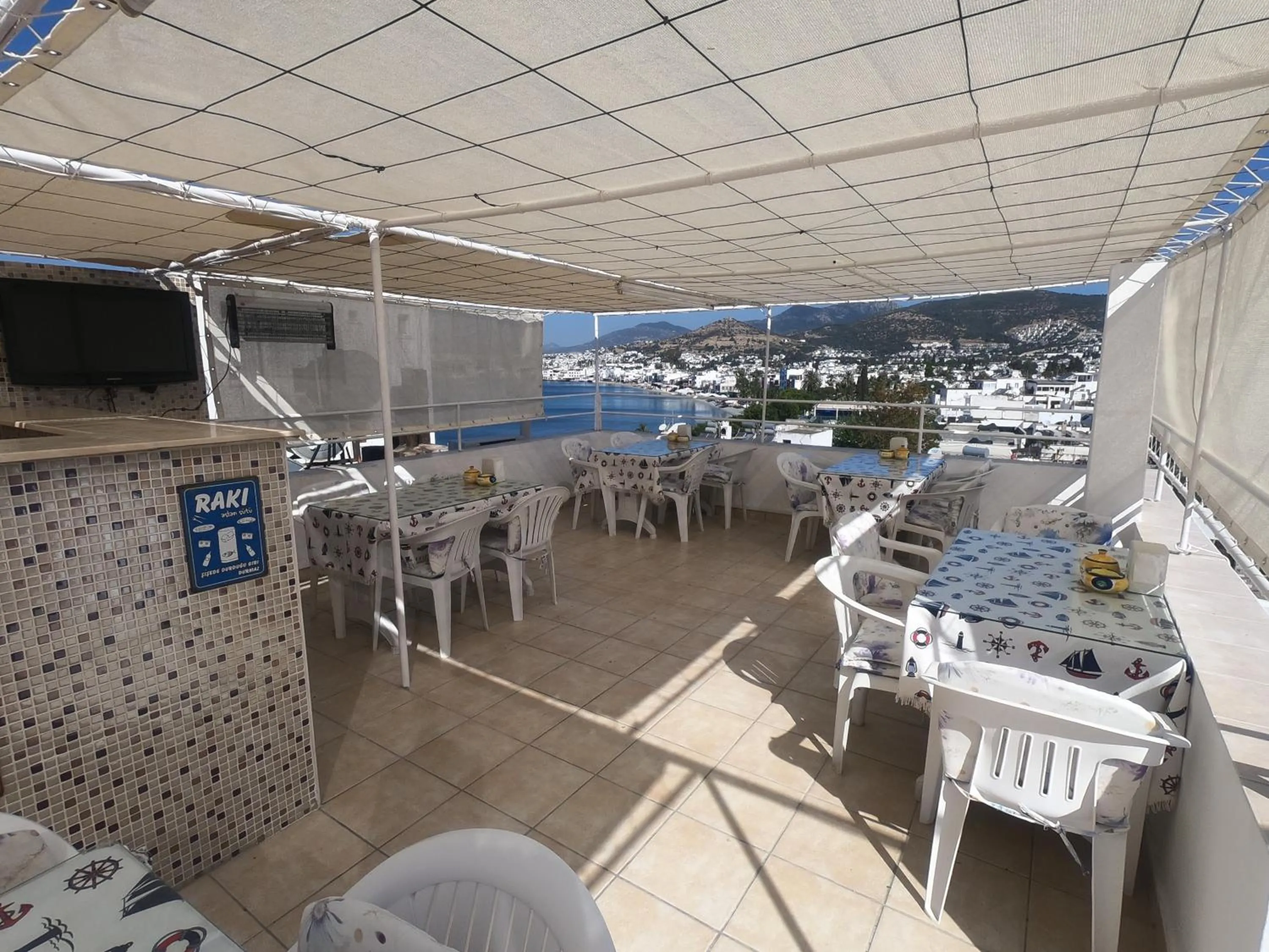 BBQ facilities in Merhaba Pansiyon