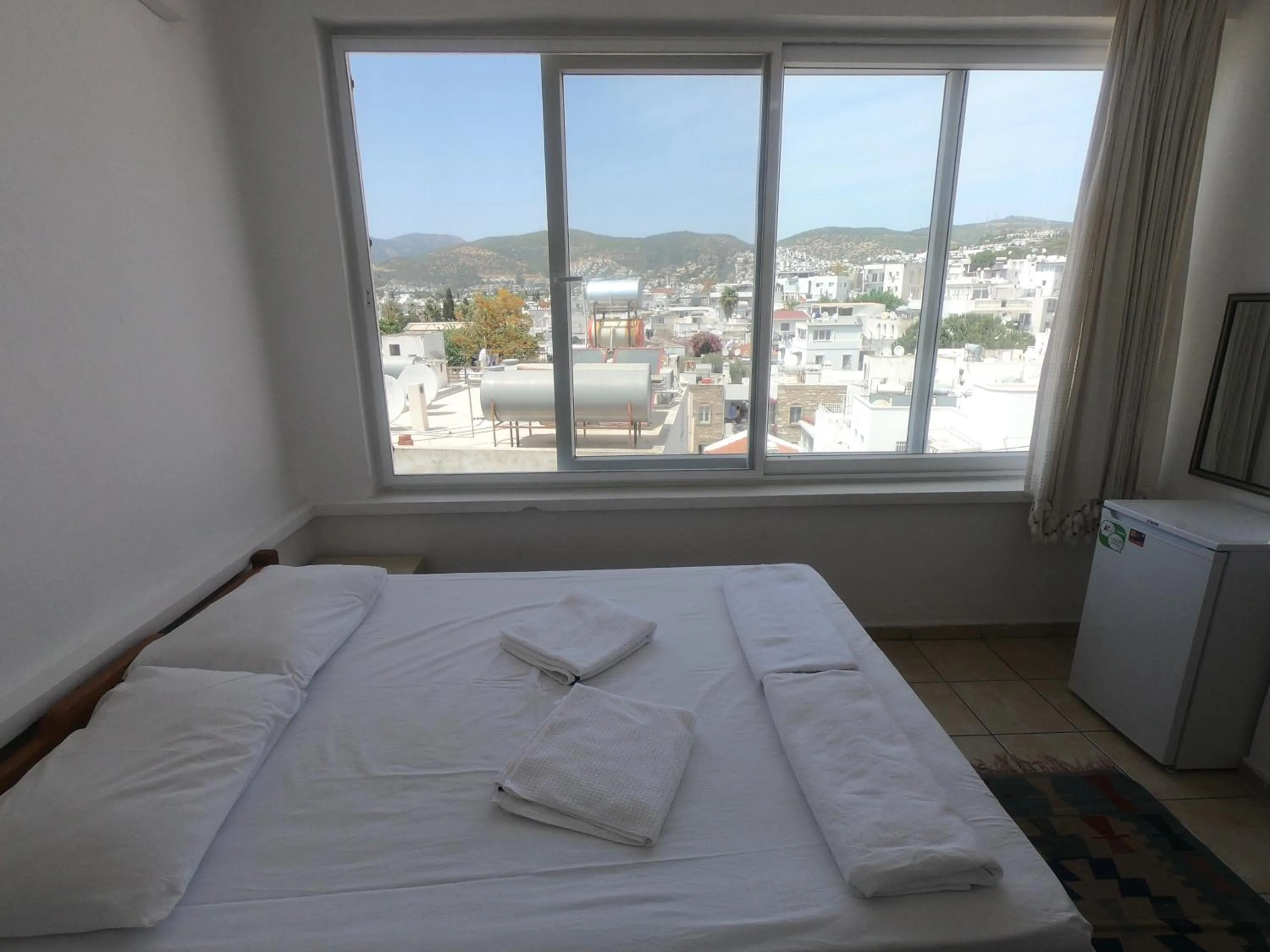 City view, Bed in Merhaba Pansiyon