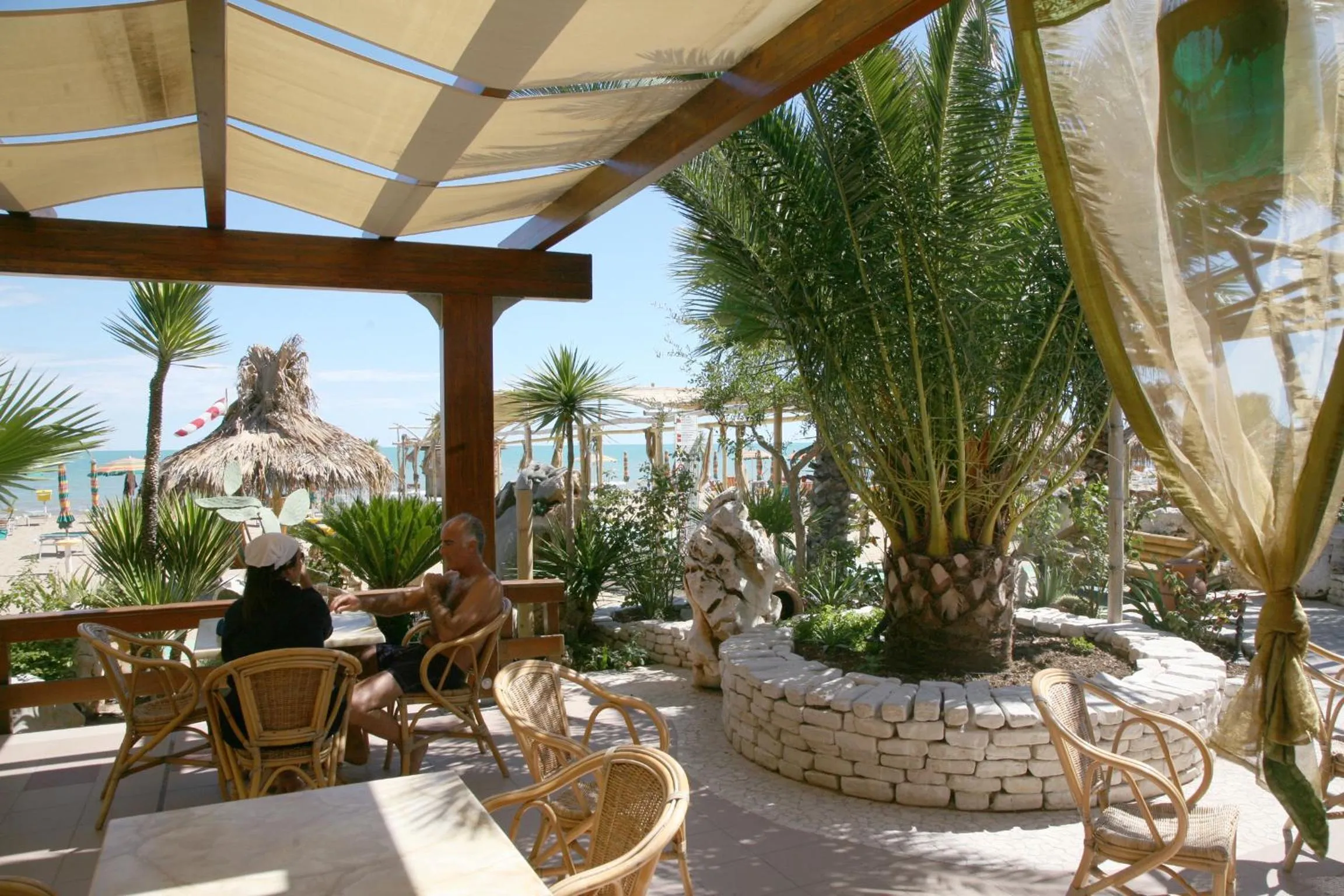 Beach in Hotel Scialì