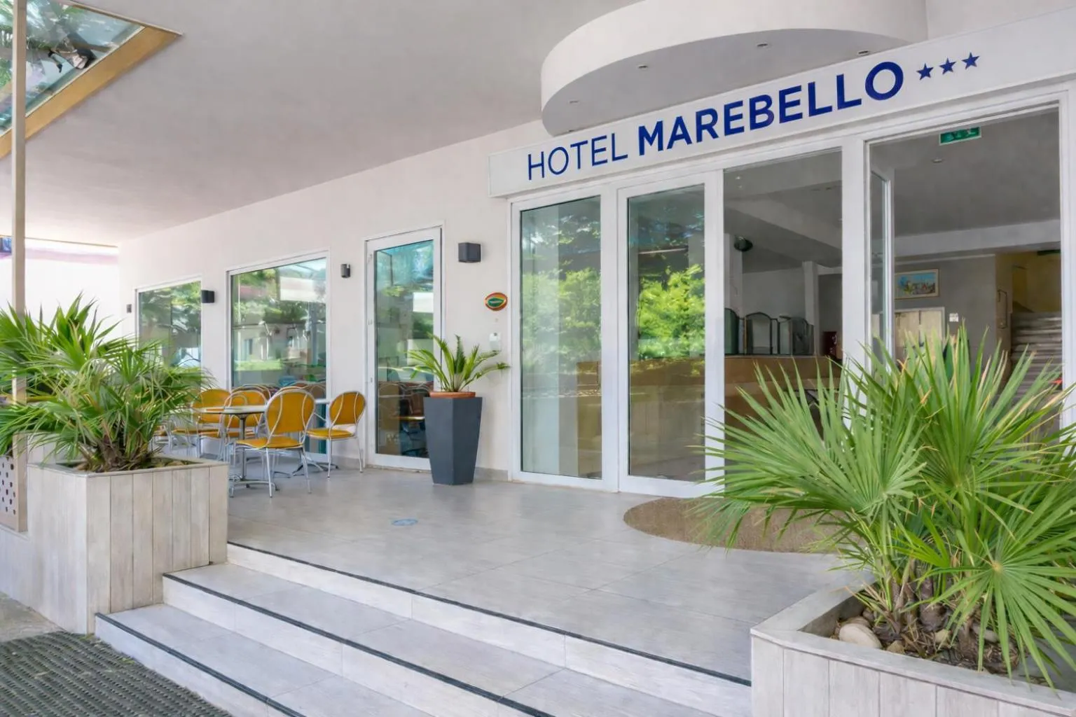 Facade/entrance in Hotel Marebello