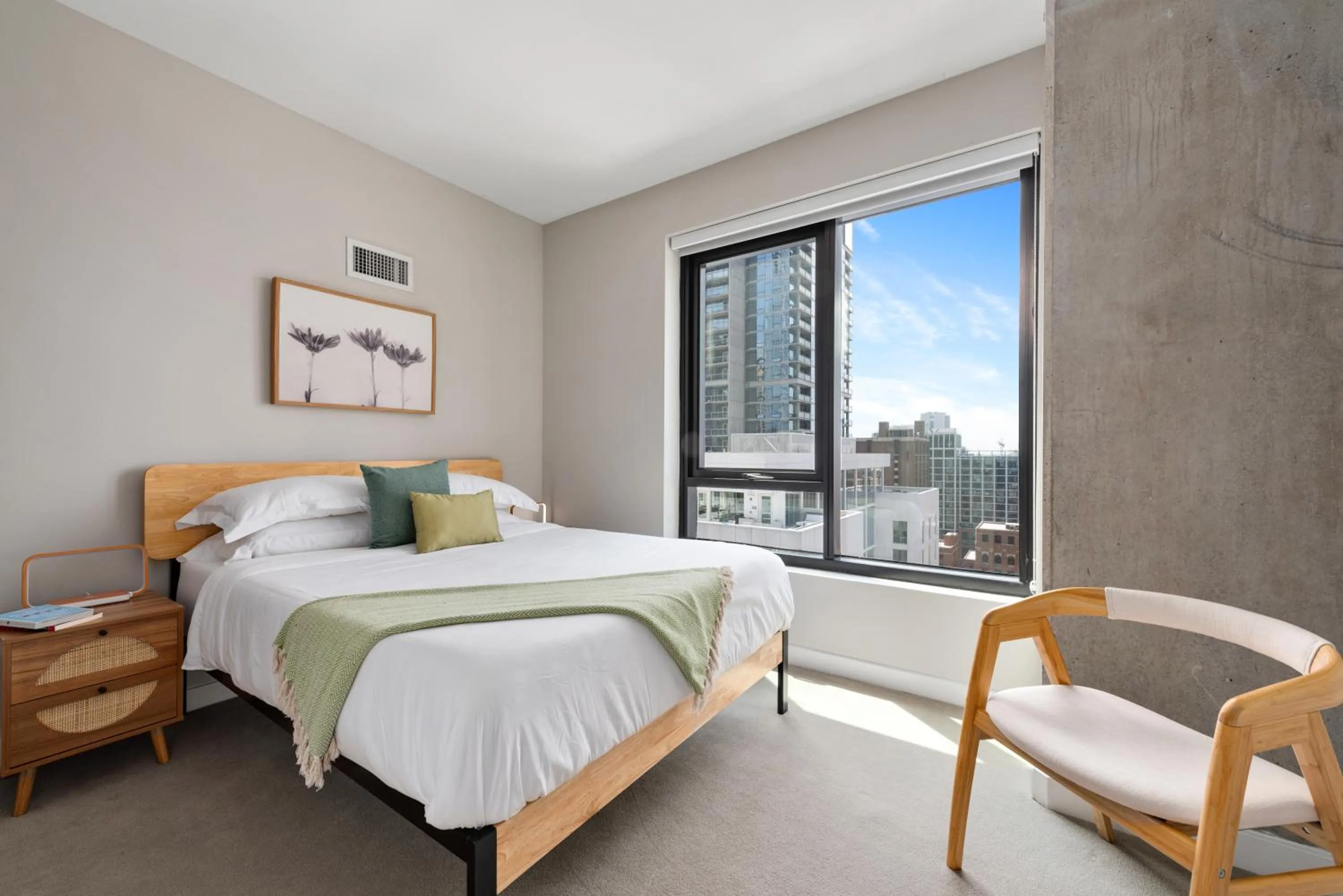 Bedroom, Bed in Aurelien Spacious Apartments in the Heart of Gold Coast