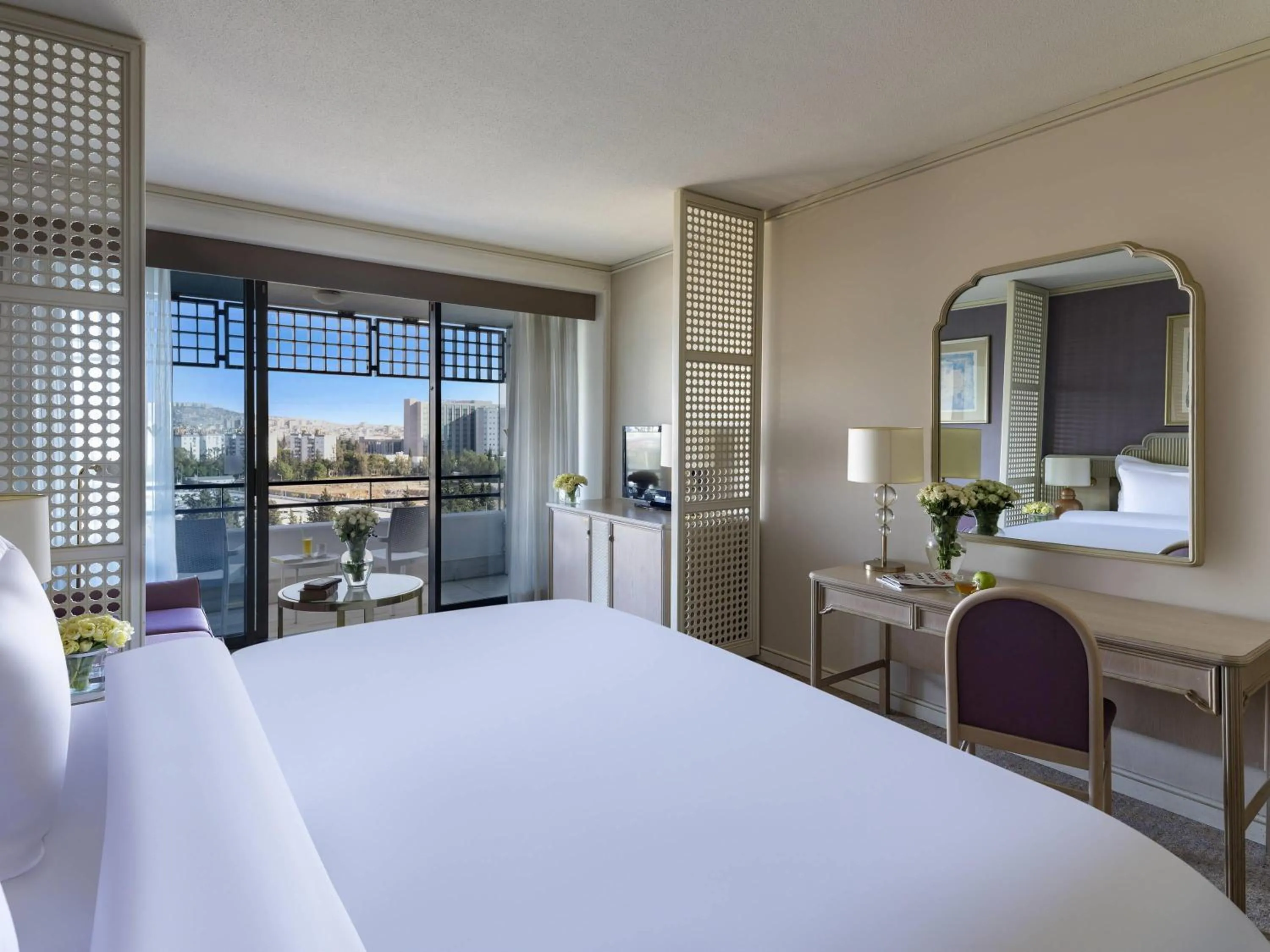 Bedroom, Bed in Rixos Downtown Antalya - The Land Of Legends Access