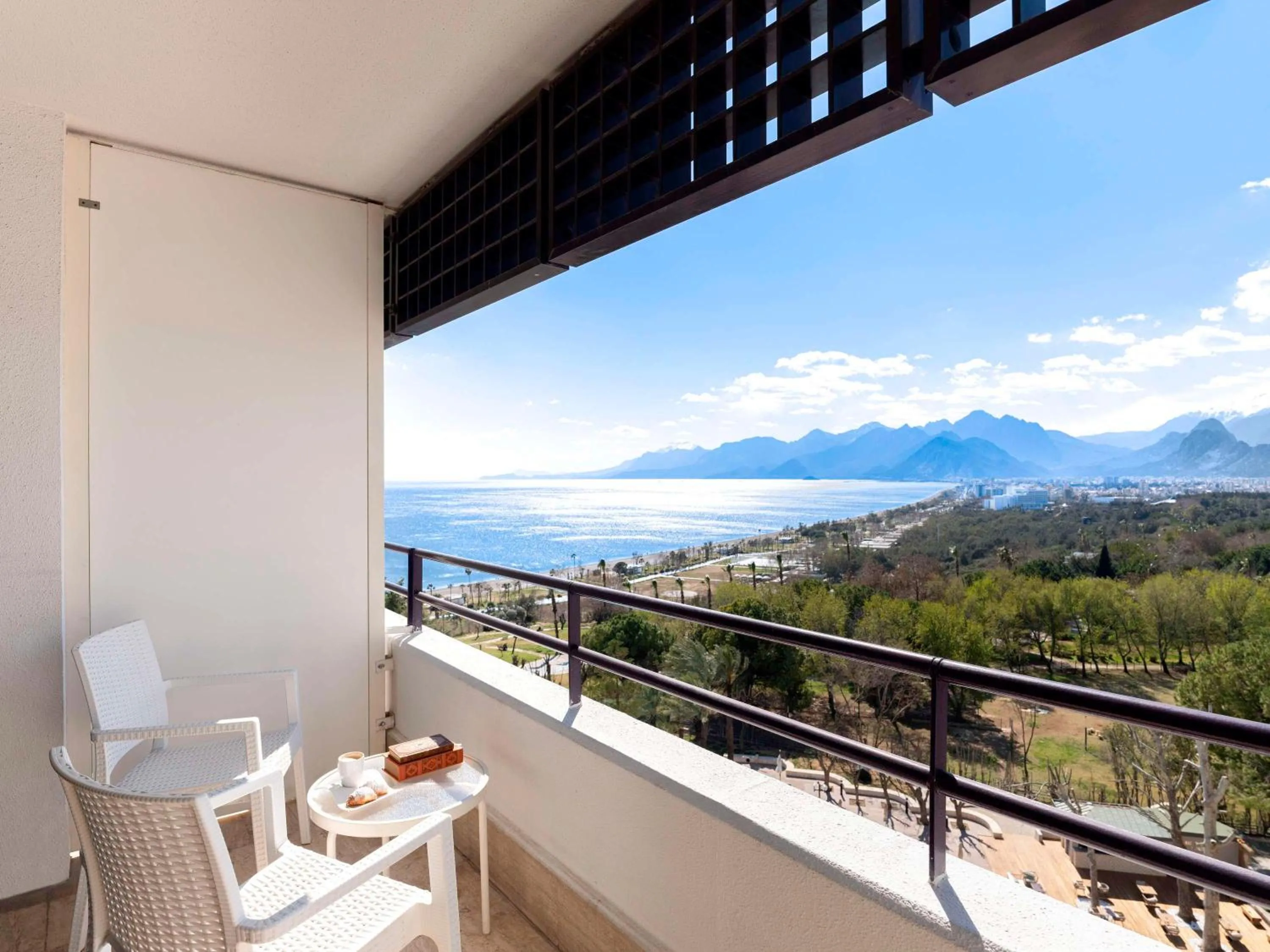 Bedroom in Rixos Downtown Antalya - The Land Of Legends Access