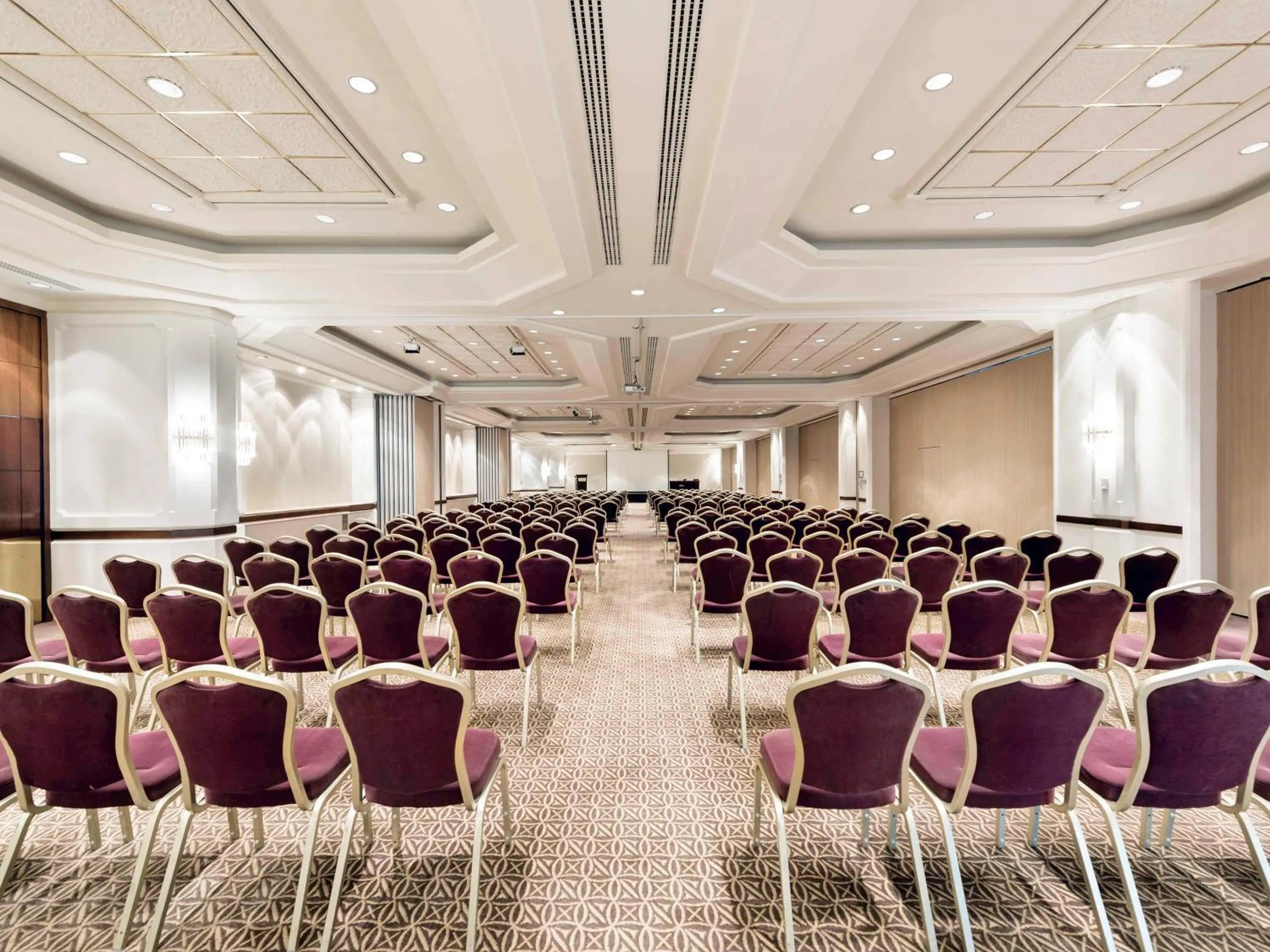 Meeting/conference room in Rixos Downtown Antalya - The Land Of Legends Access