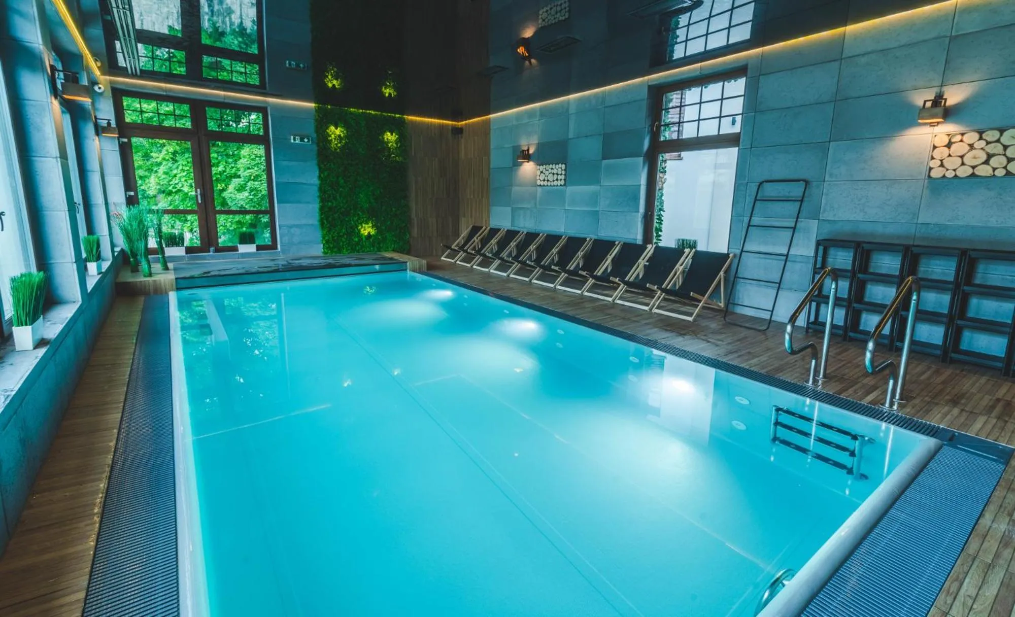 Swimming pool in Medical Wellness & SPA Werona
