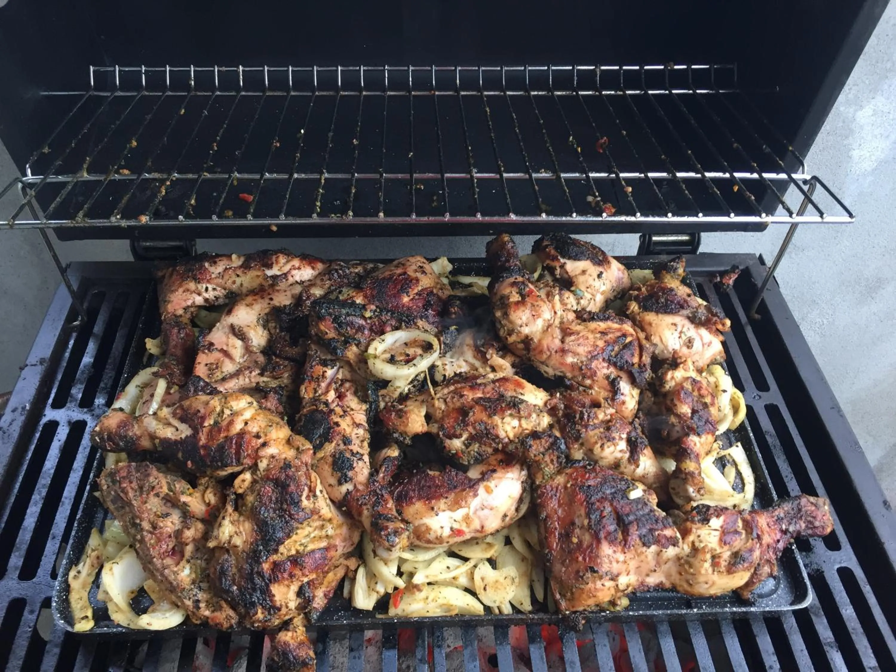 BBQ facilities in Residences Hotels Sejours Affaires