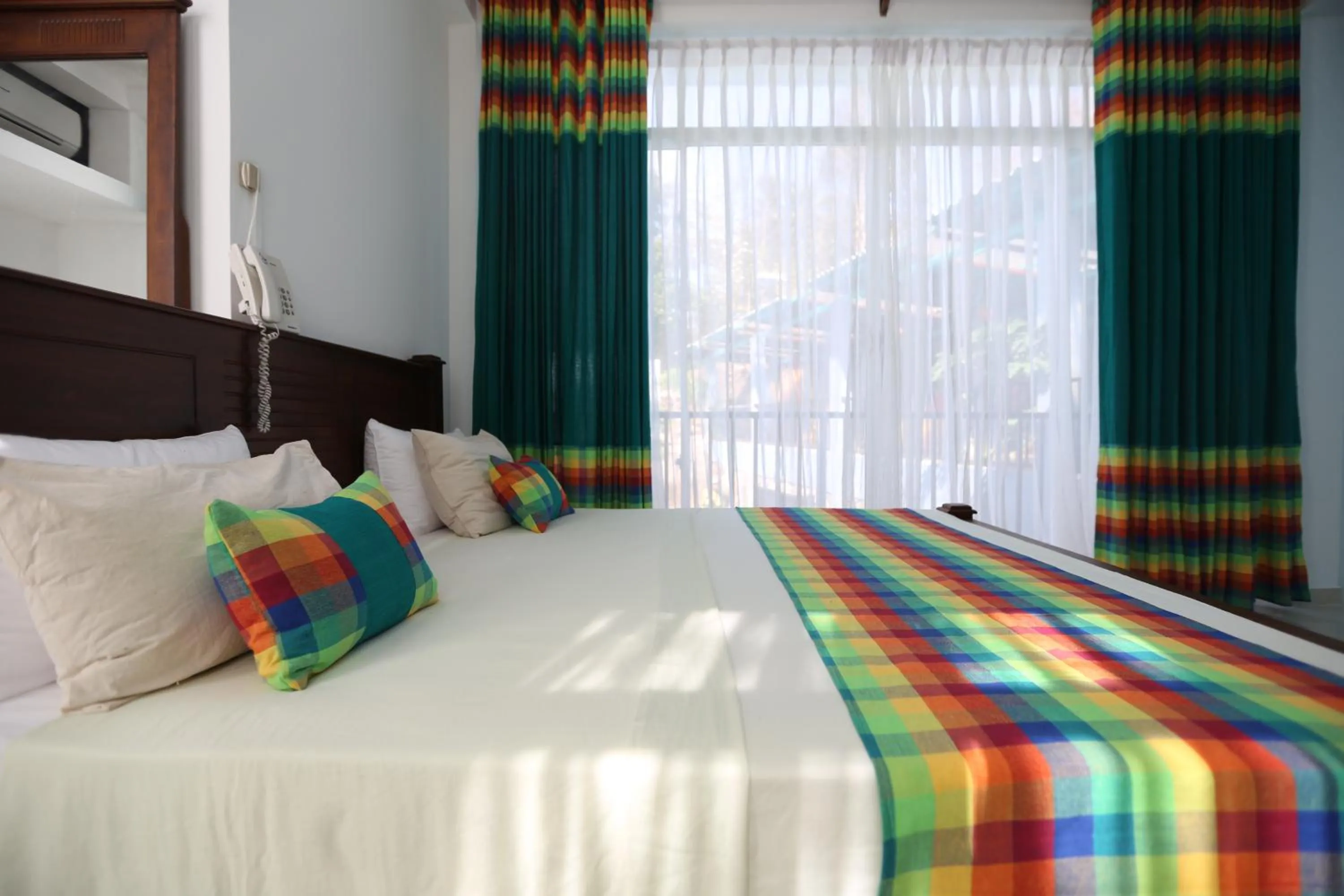 Bedroom, Bed in Villa Baywatch, Rumassala