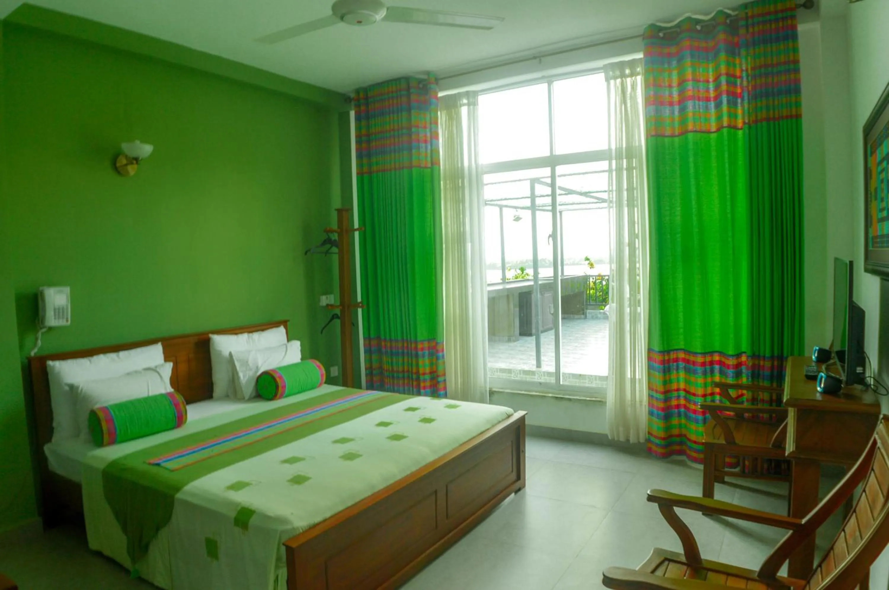 Bedroom, Bed in Villa Baywatch, Rumassala