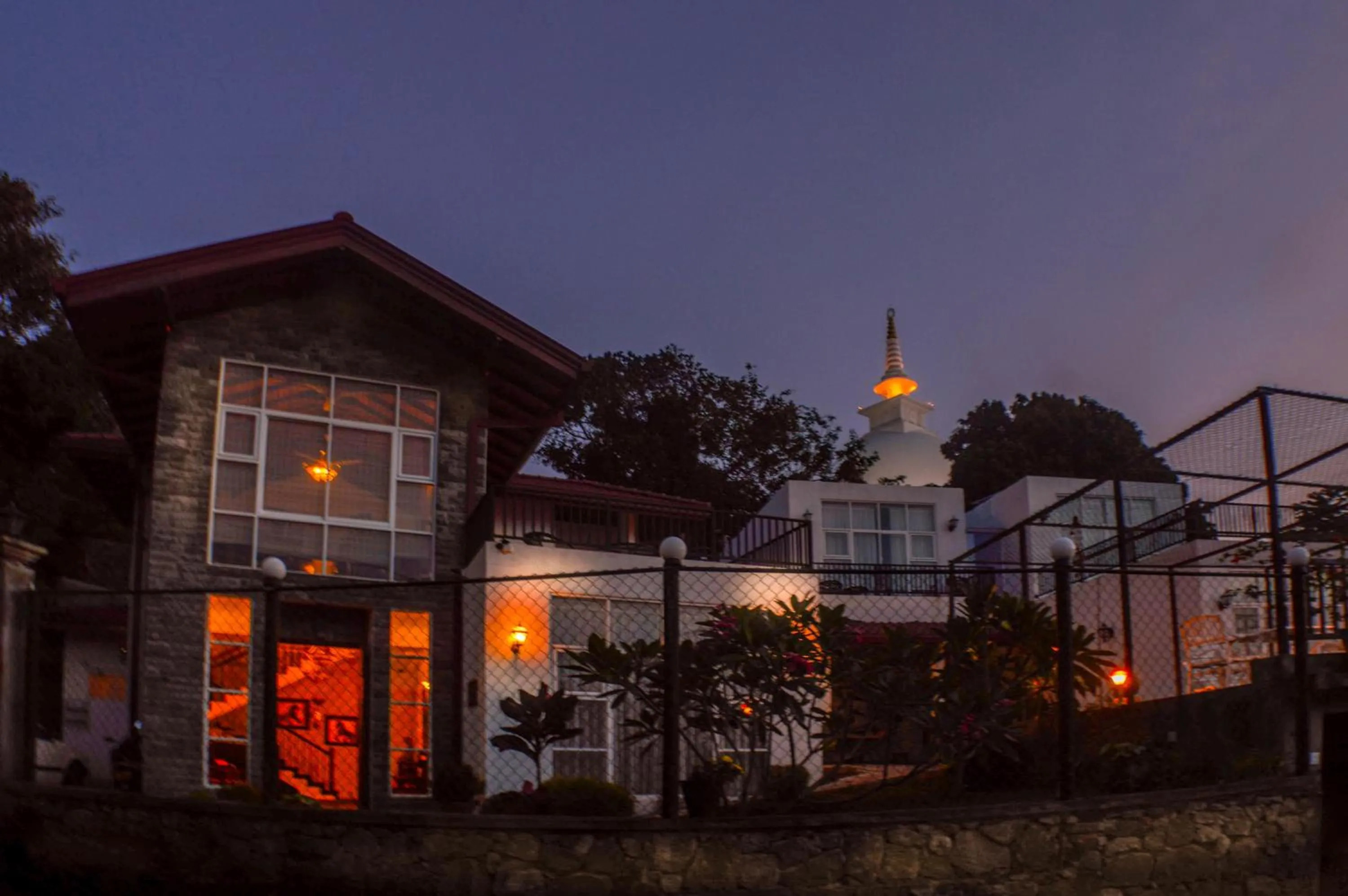 Sunset in Villa Baywatch, Rumassala