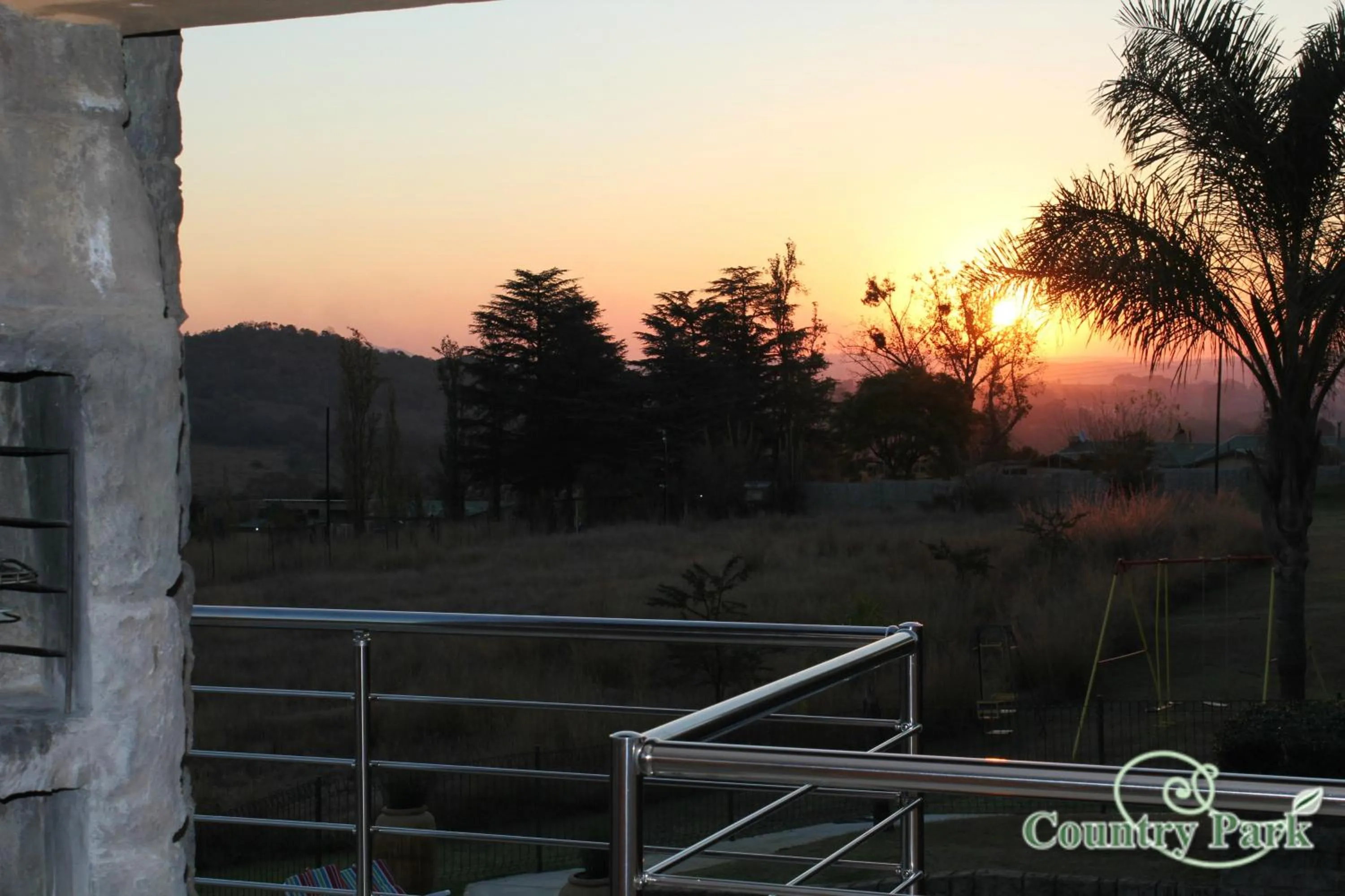 Mountain view in Country Park Guest House - Muldersdrift