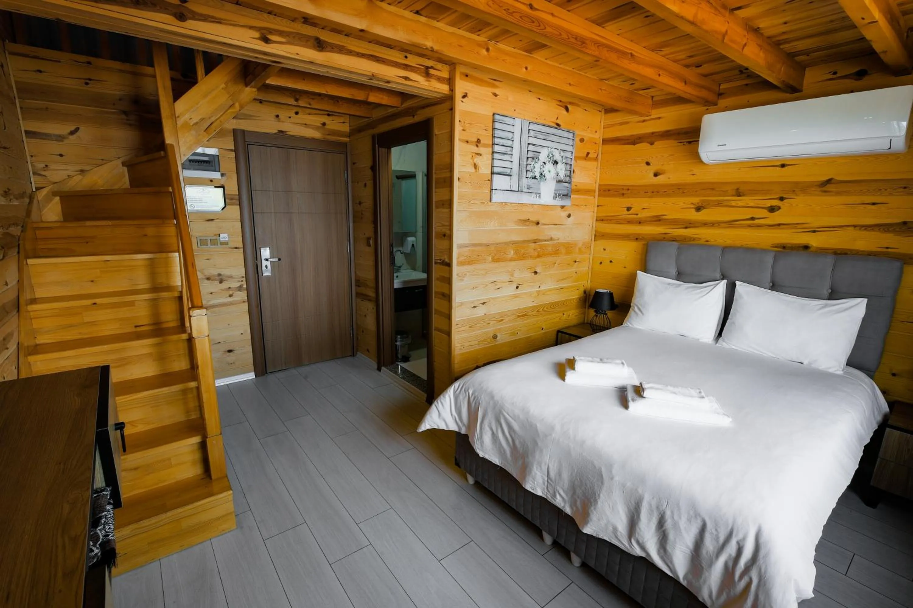 Bed in Sarı Köşk Hotel