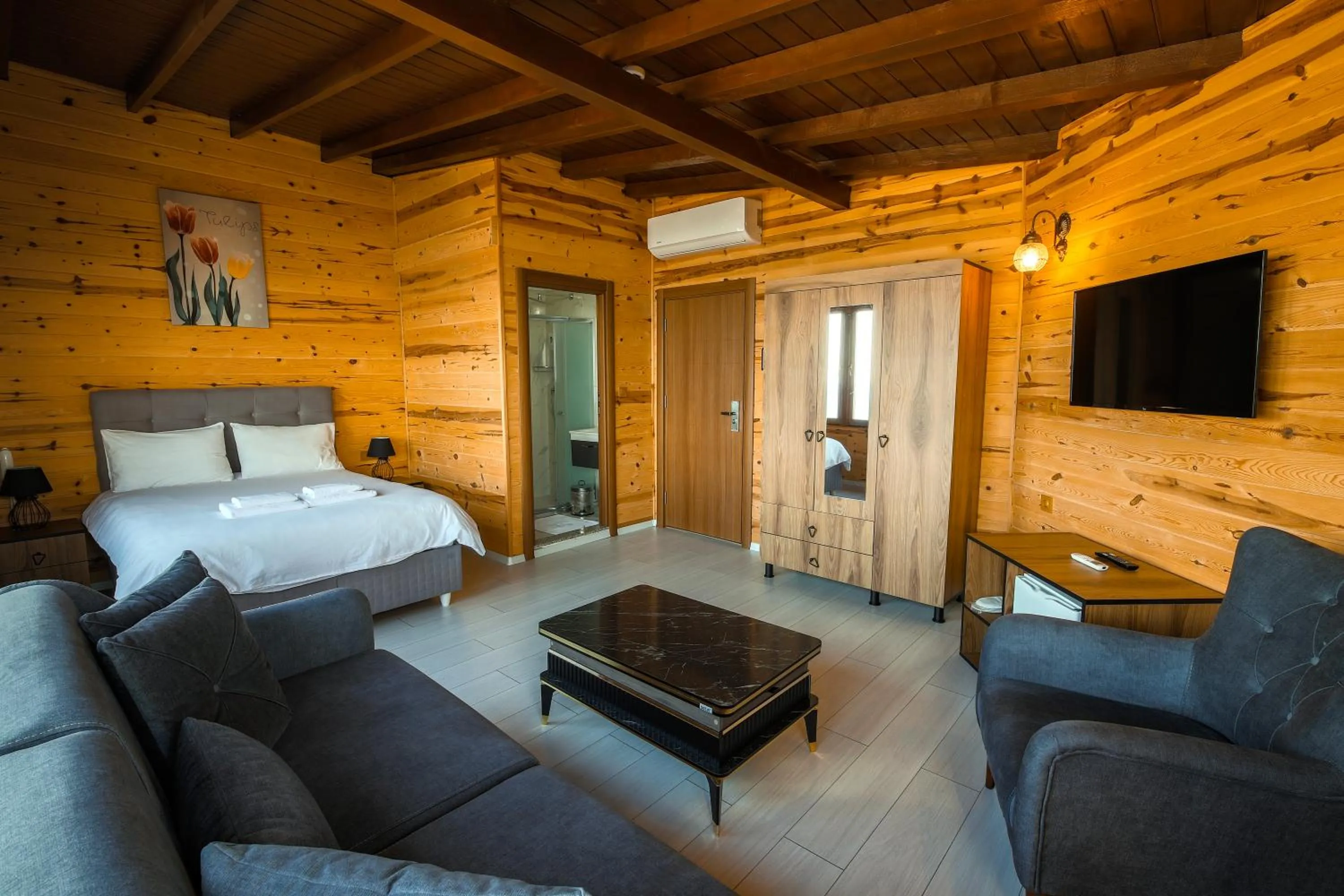 Bed in Sarı Köşk Hotel