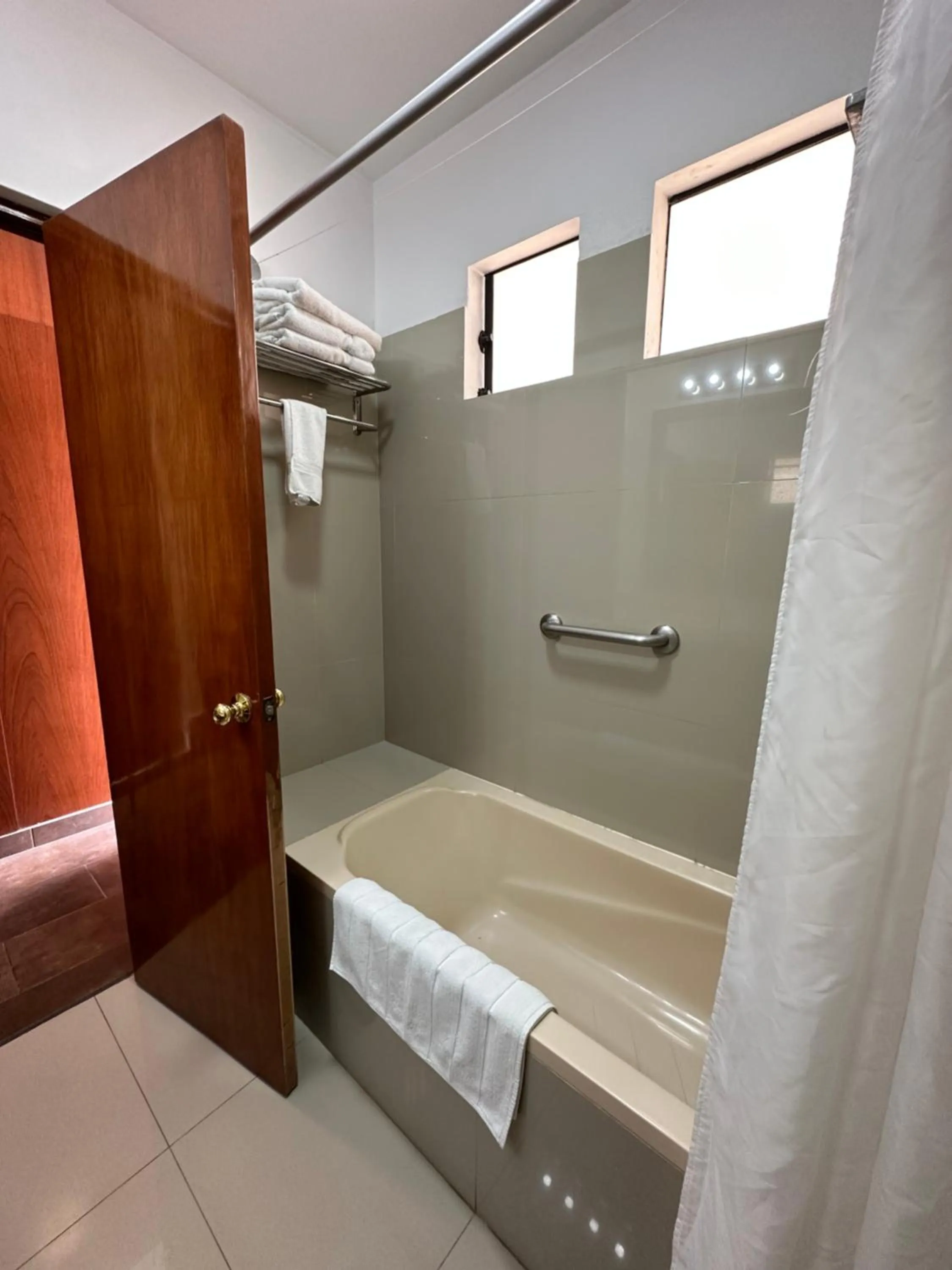 Bathroom in VPX Hoteles Cieneguilla