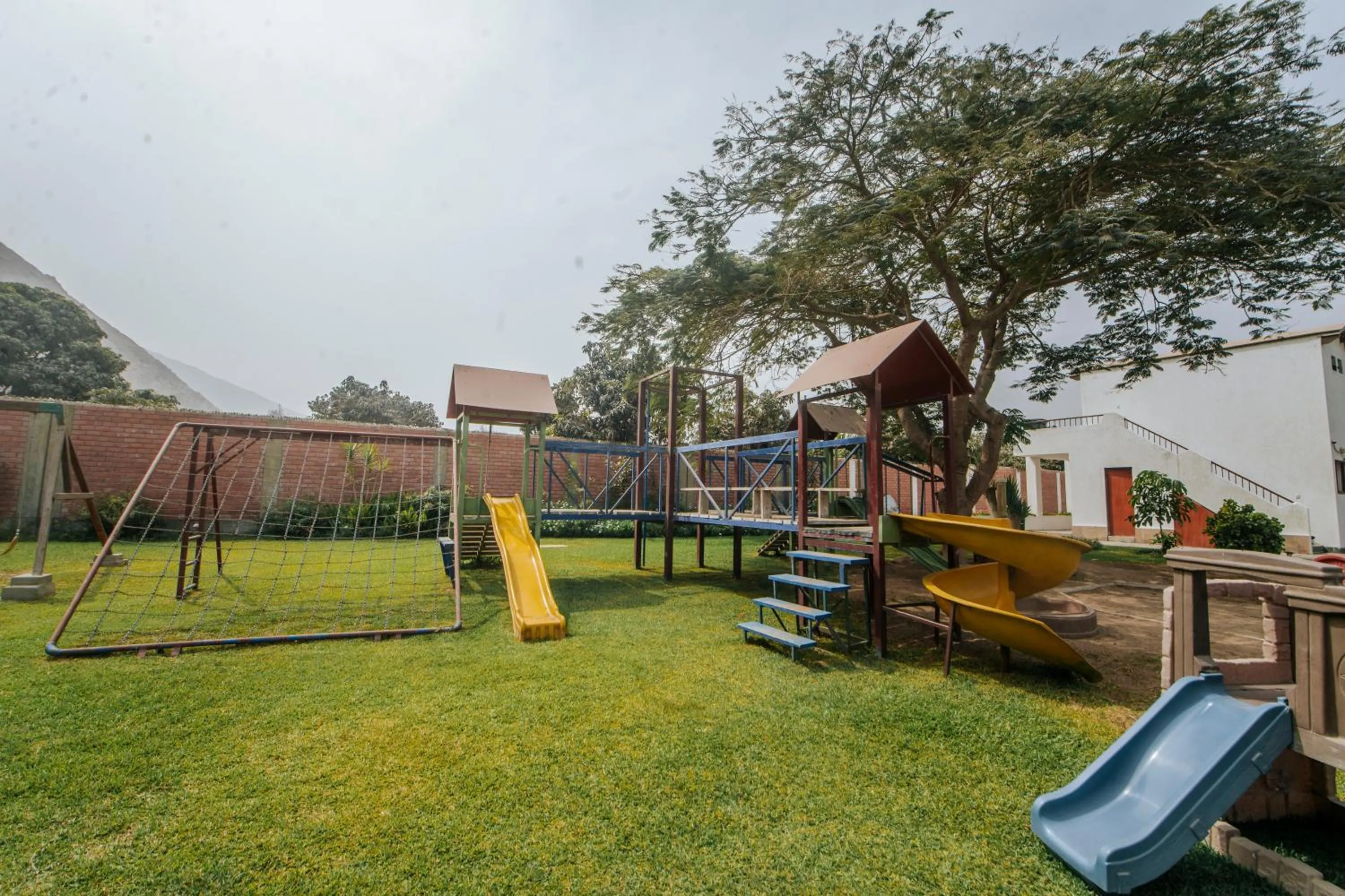 Children play ground in VPX Hoteles Cieneguilla