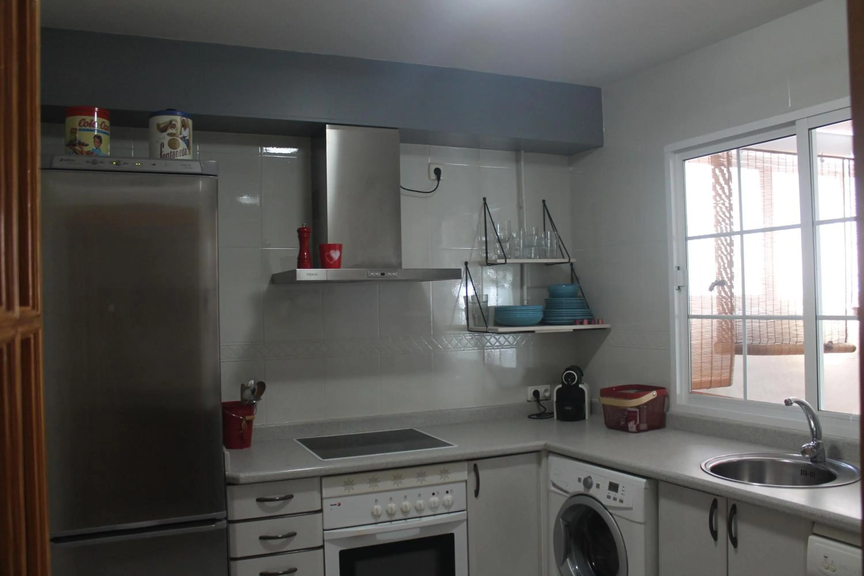 Kitchen or kitchenette in Hedera