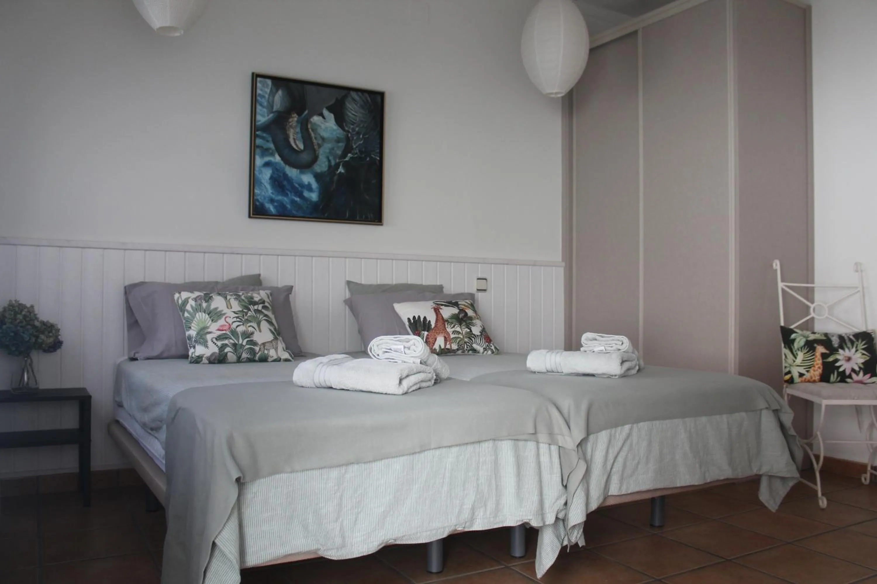 Bed in Hedera