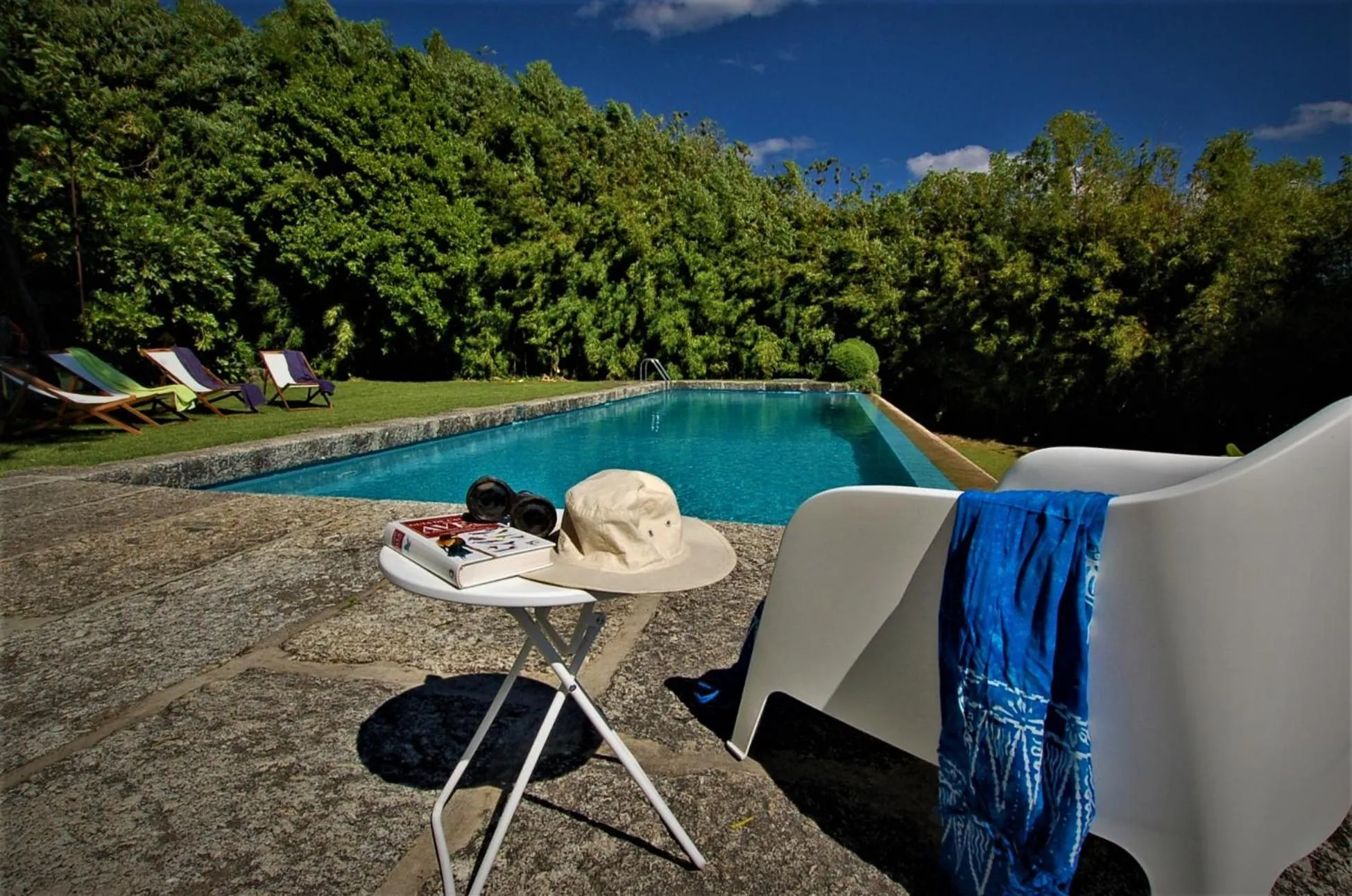 Swimming pool in Casa De Alfena