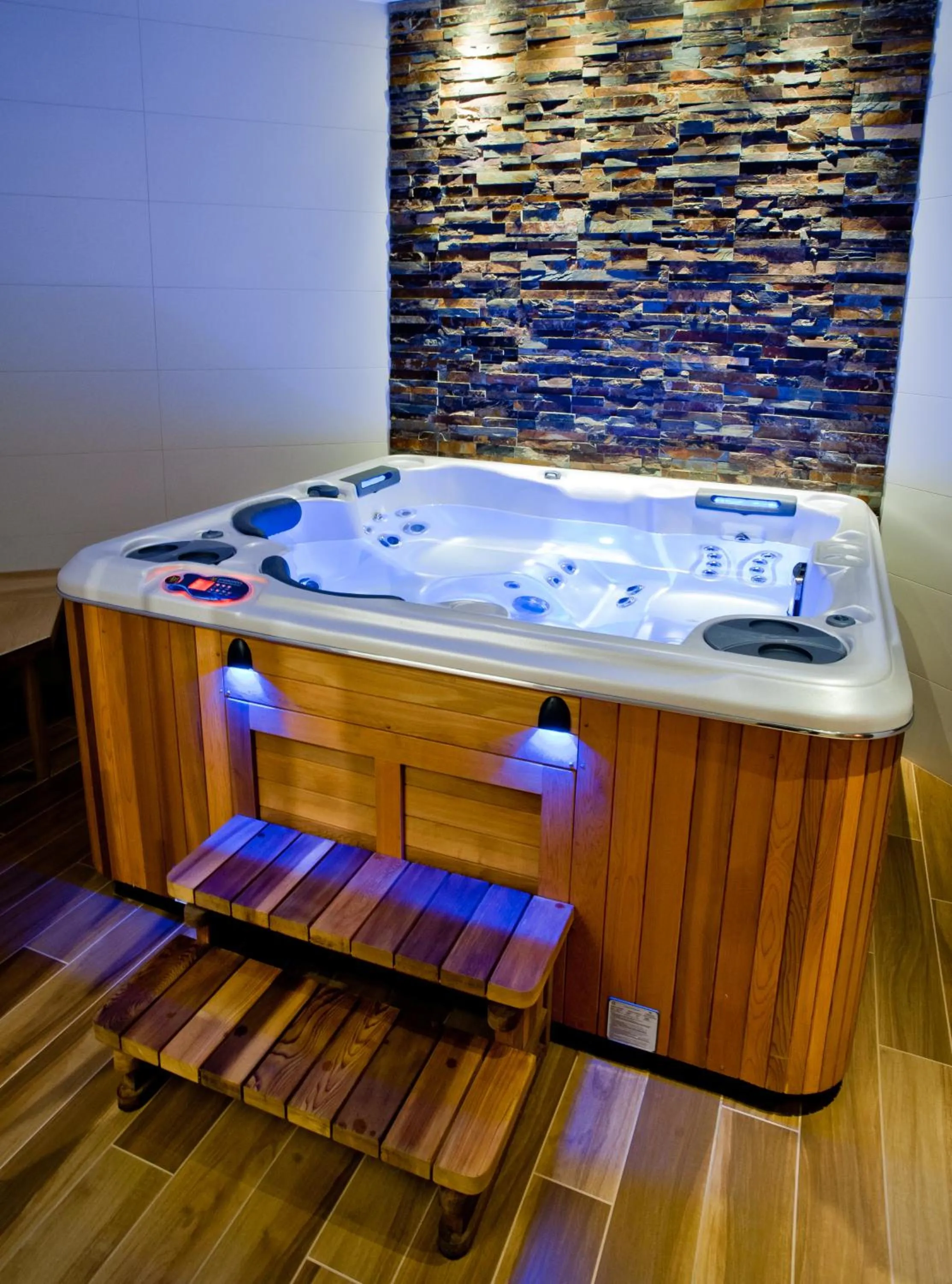 Hot Tub in Apartamenty Rubin