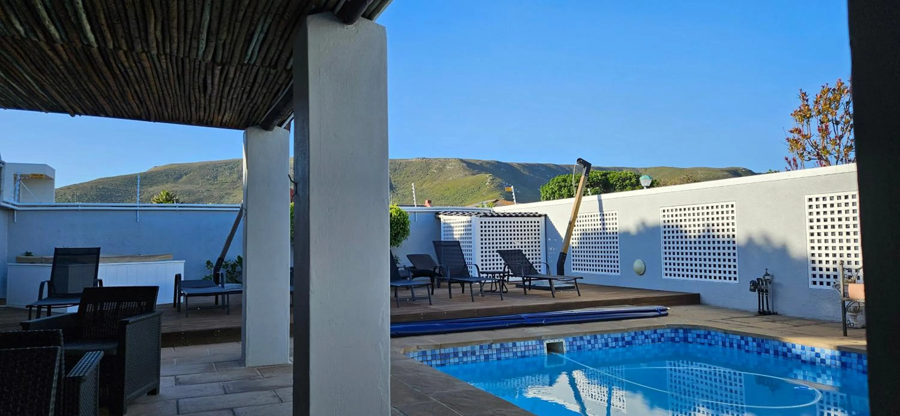 Swimming pool in Villa Venusta Luxury Guesthouse - Solar Power