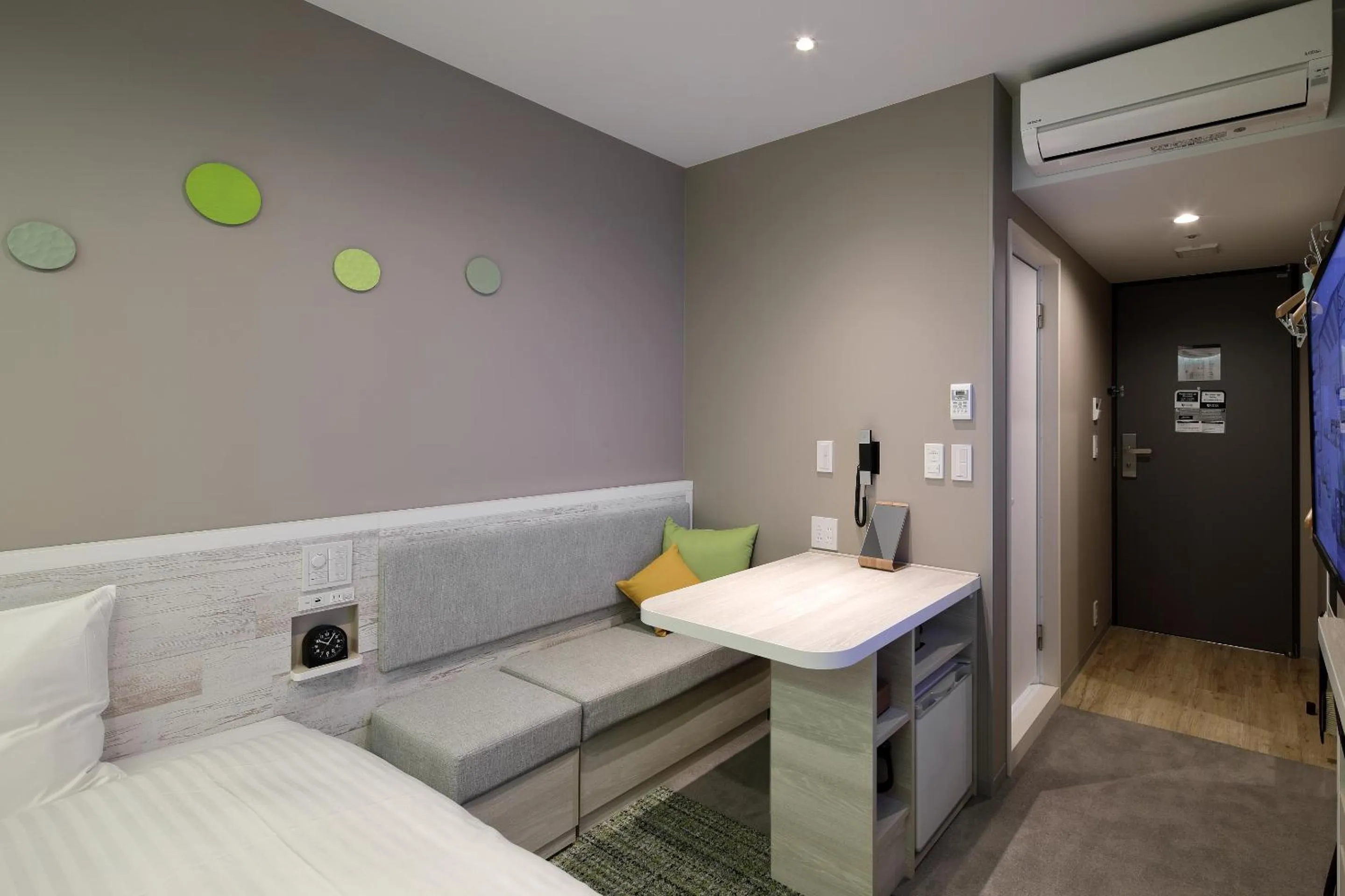 Bed in Via Inn Shin Osaka Shomenguchi