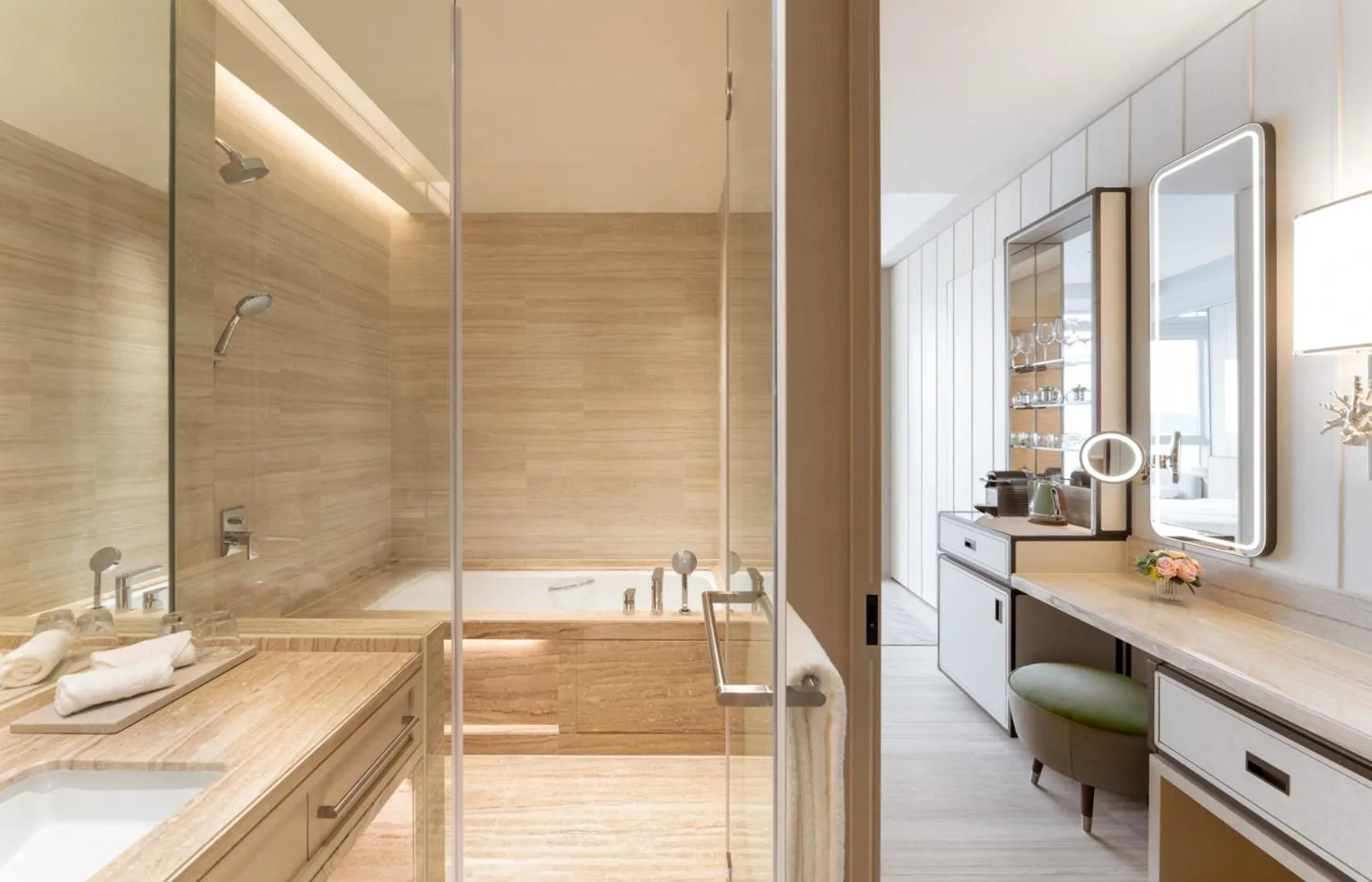 Bathroom in The Fullerton Ocean Park Hotel Hong Kong