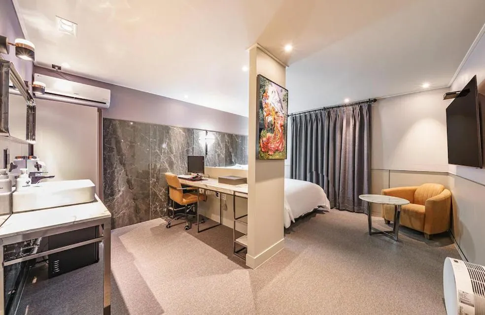 Bed in Brown-Dot Hotel Geomdan