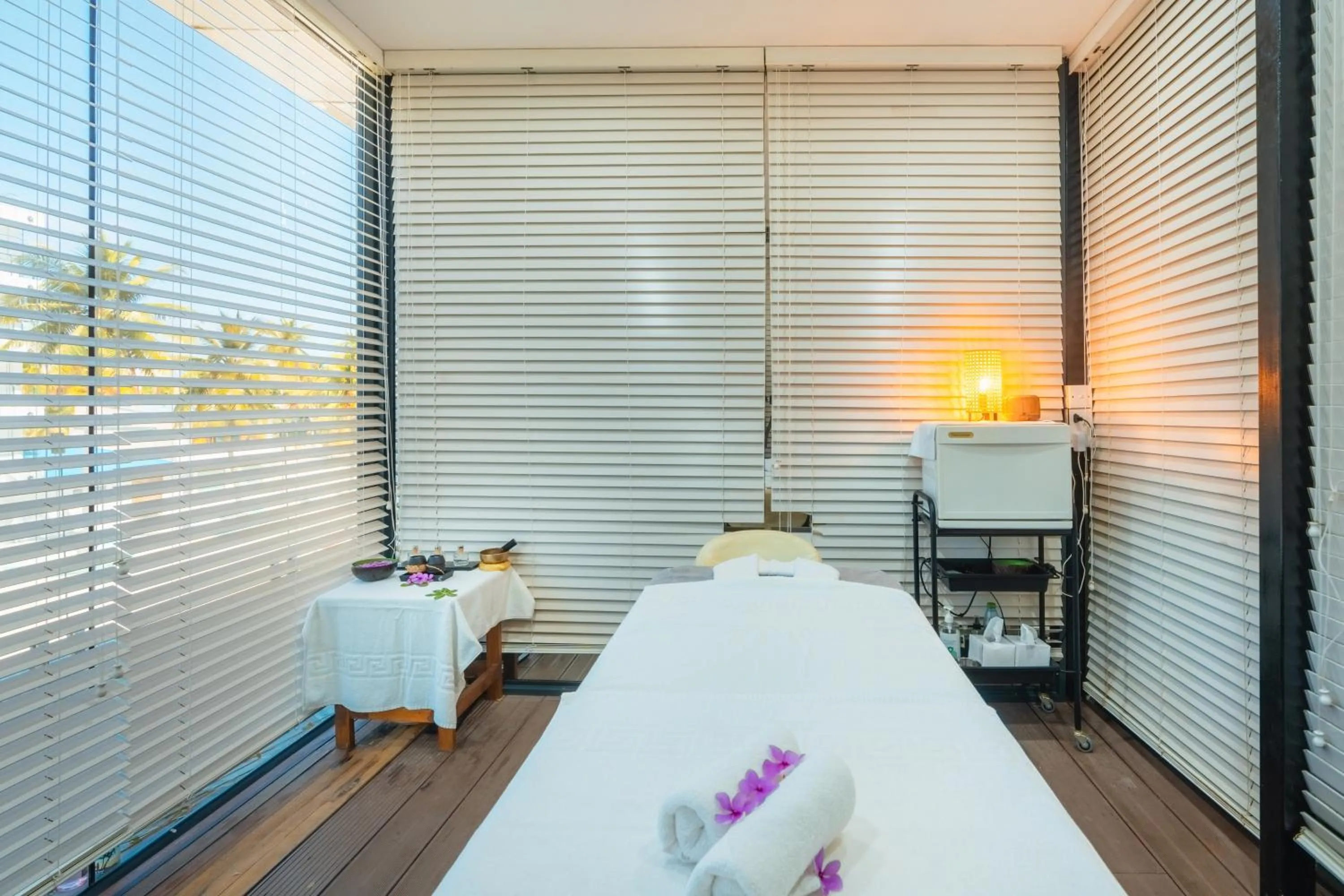 Spa and wellness centre/facilities, Bed in Swarn by Hawks Hotels Kamadhoo Baa Atoll