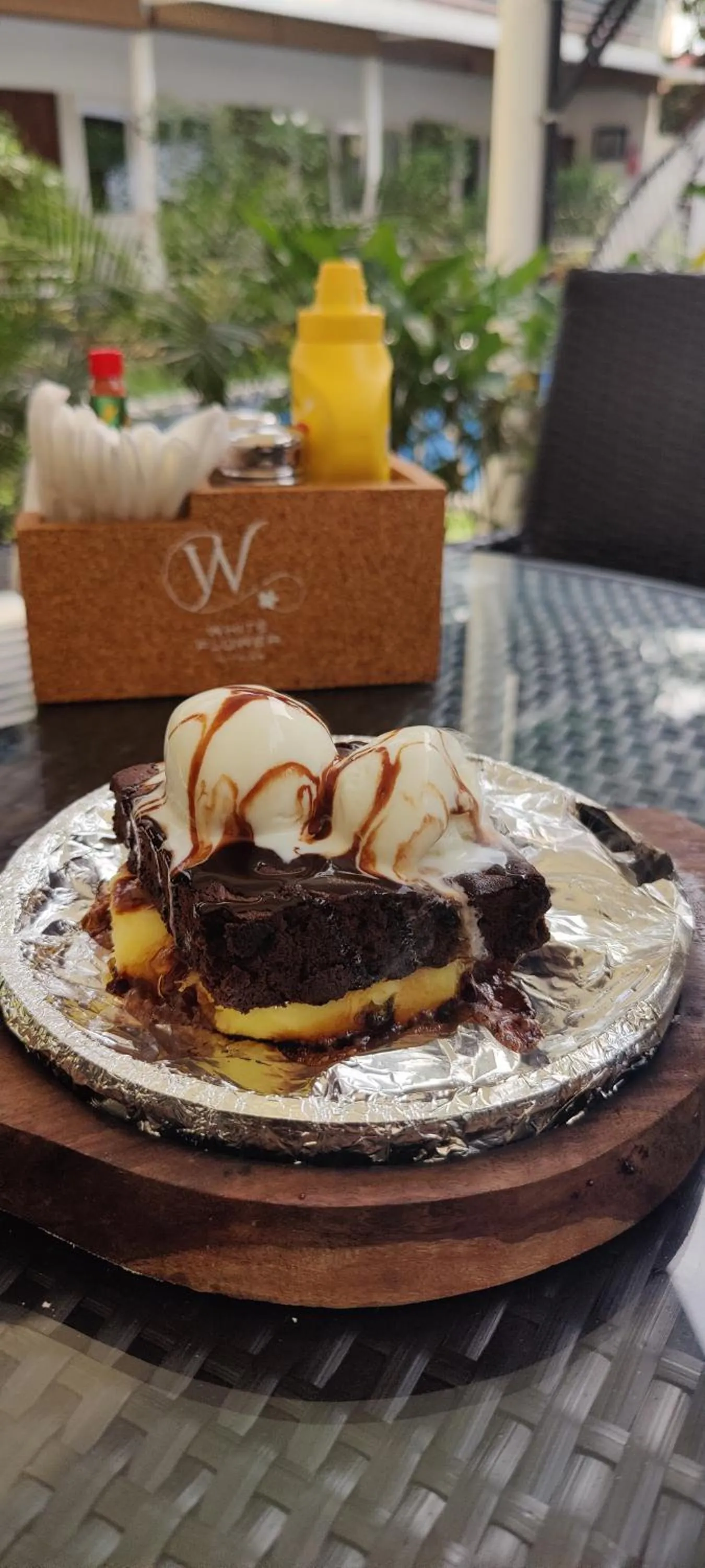 Restaurant/places to eat in Whiteflower Cottages Vagator