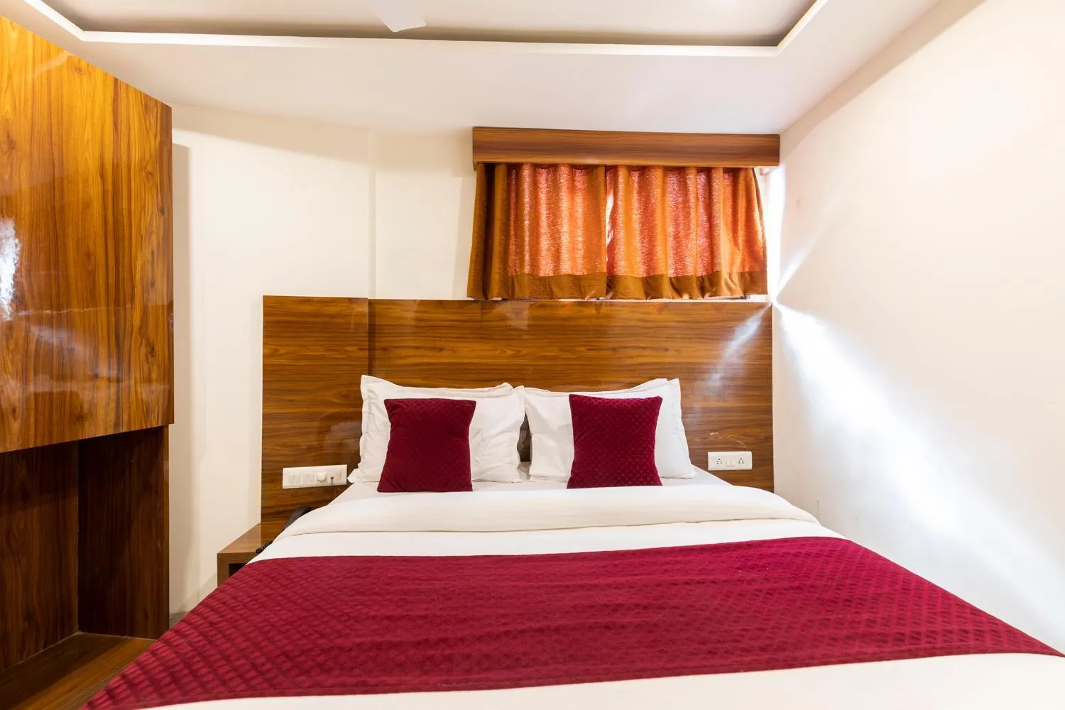 Bed in Hotel Royal Park