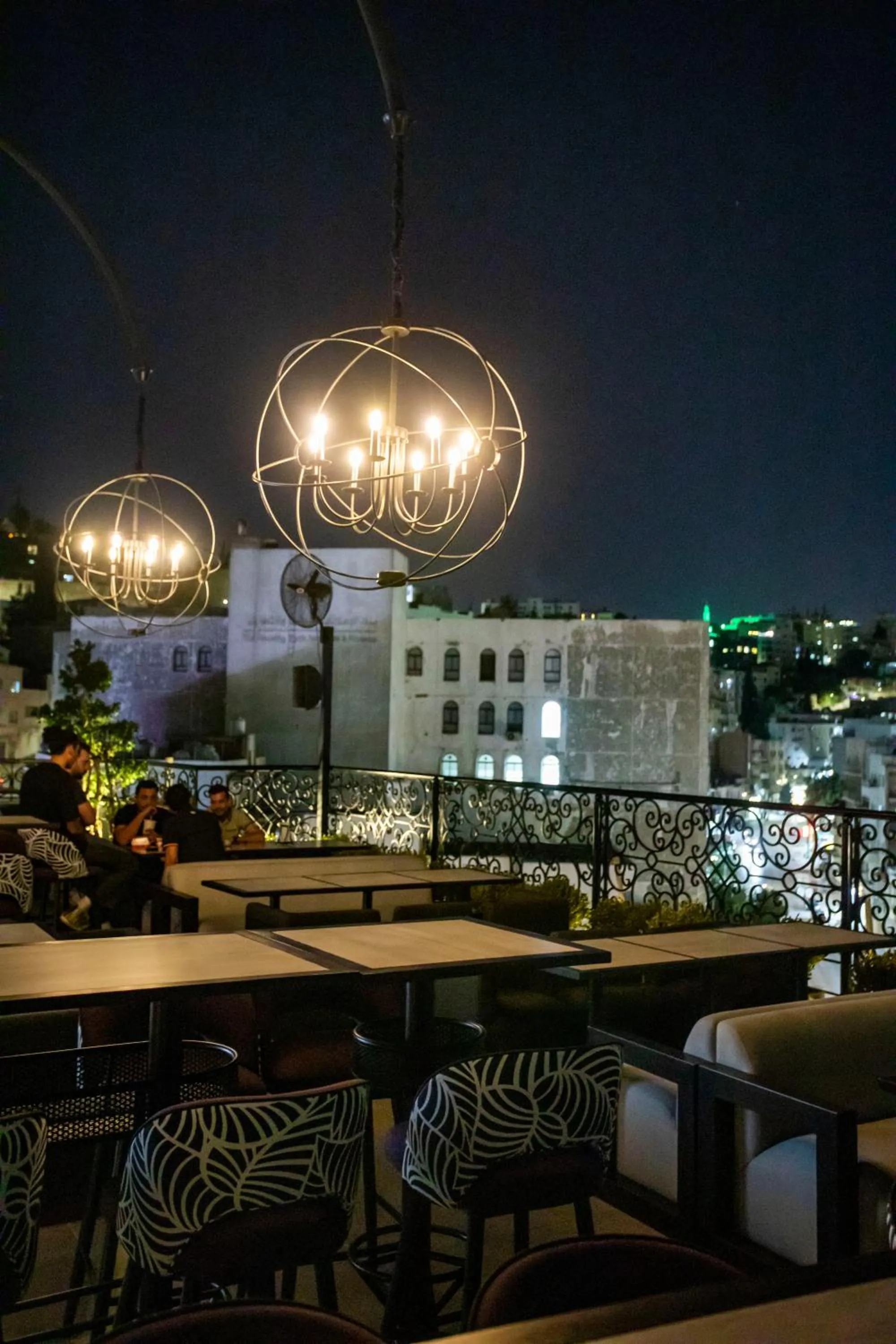 Restaurant/places to eat in Hotel Philosophy