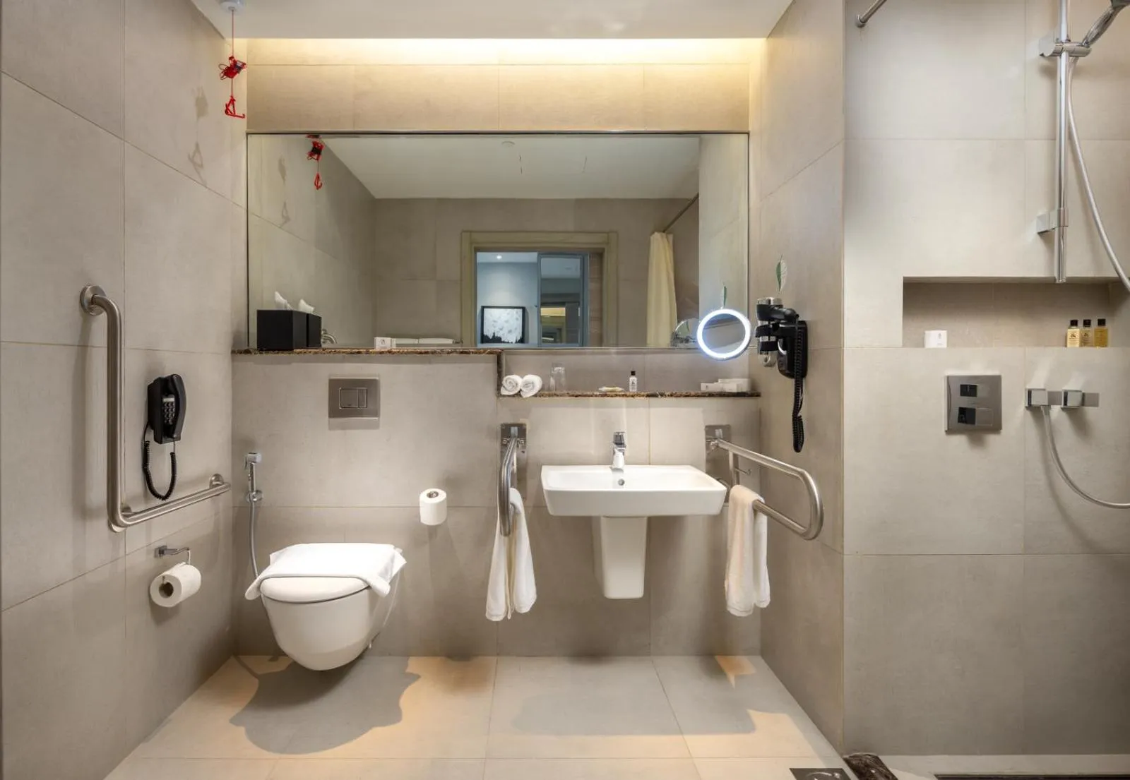 Shower in Citadines Abha