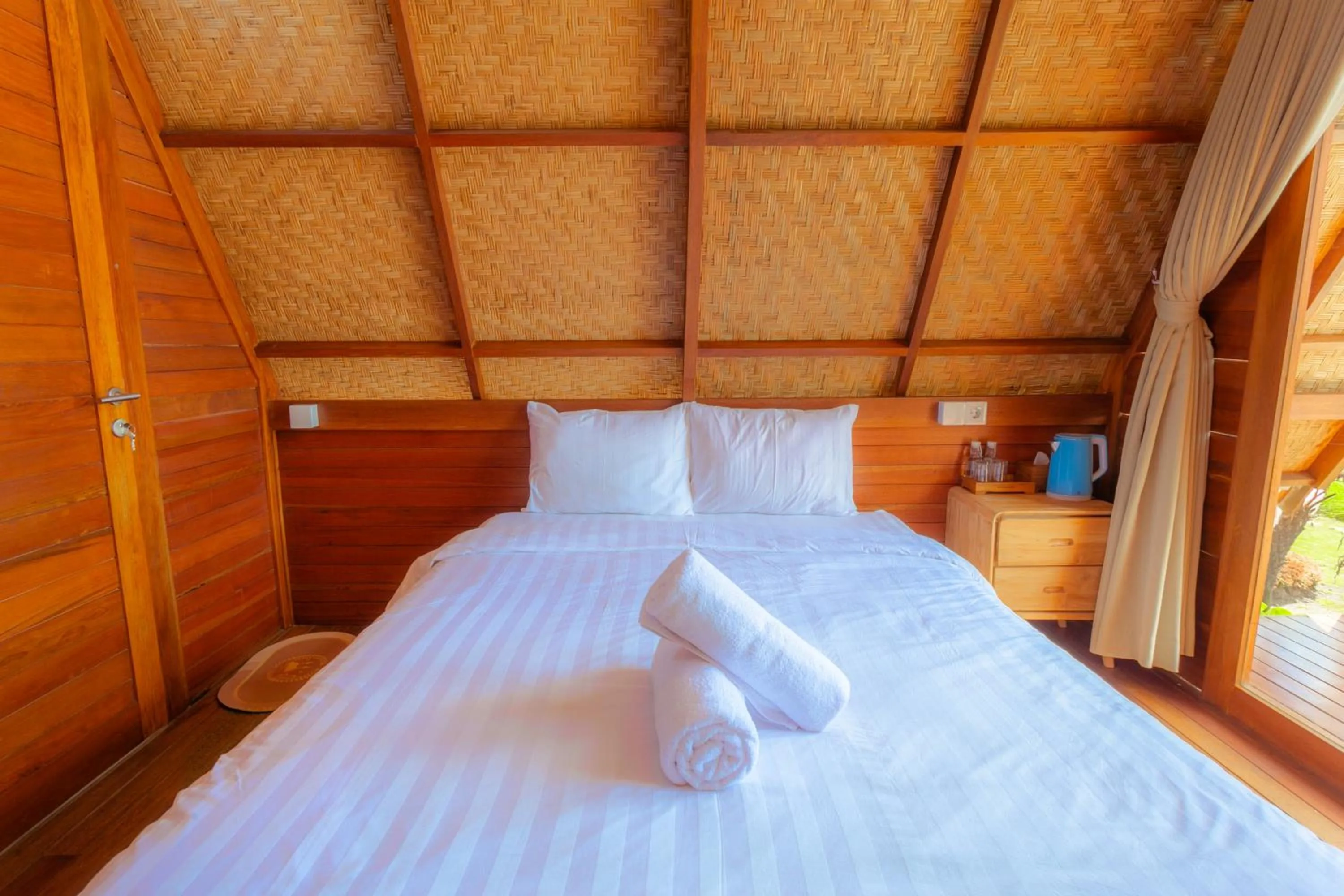 Bed in Segara Camp Kintamani