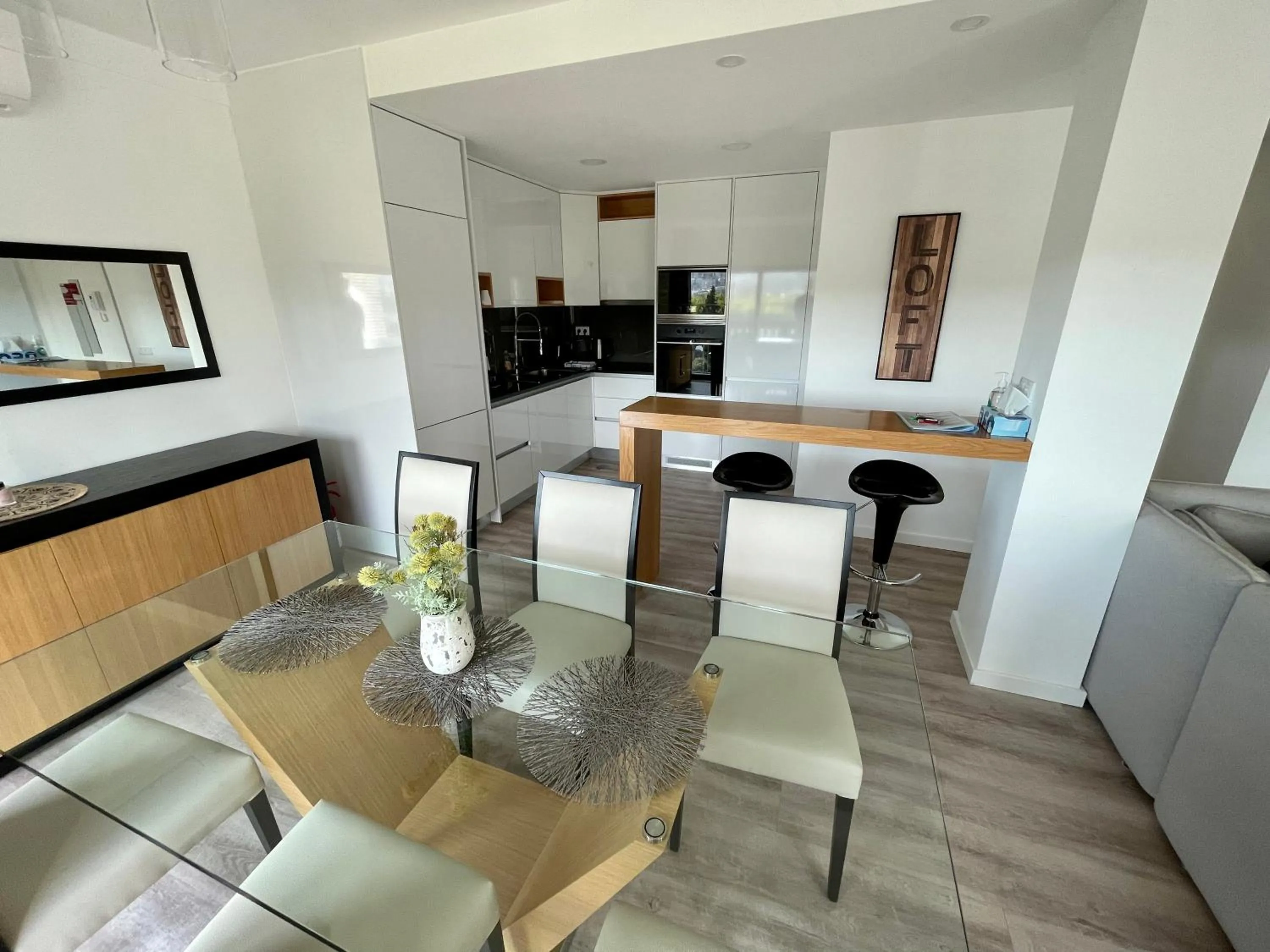 Top View Apt at Historical Center