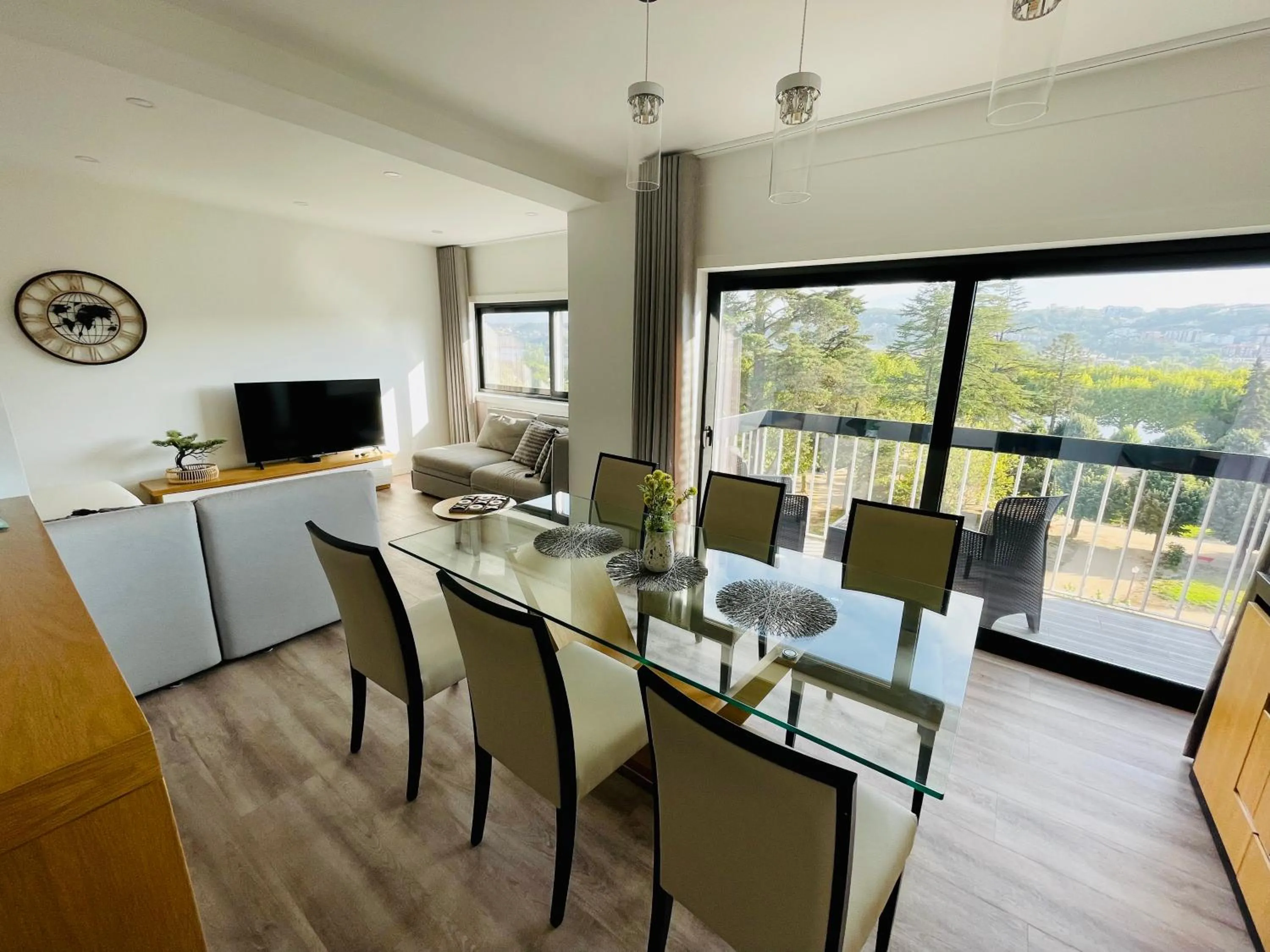 Top View Apt at Historical Center