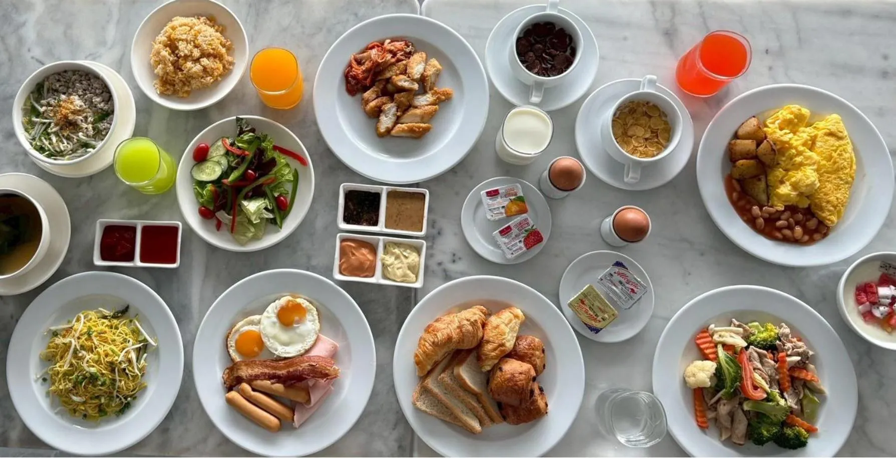 Breakfast in Thaya Hotel Bangkok