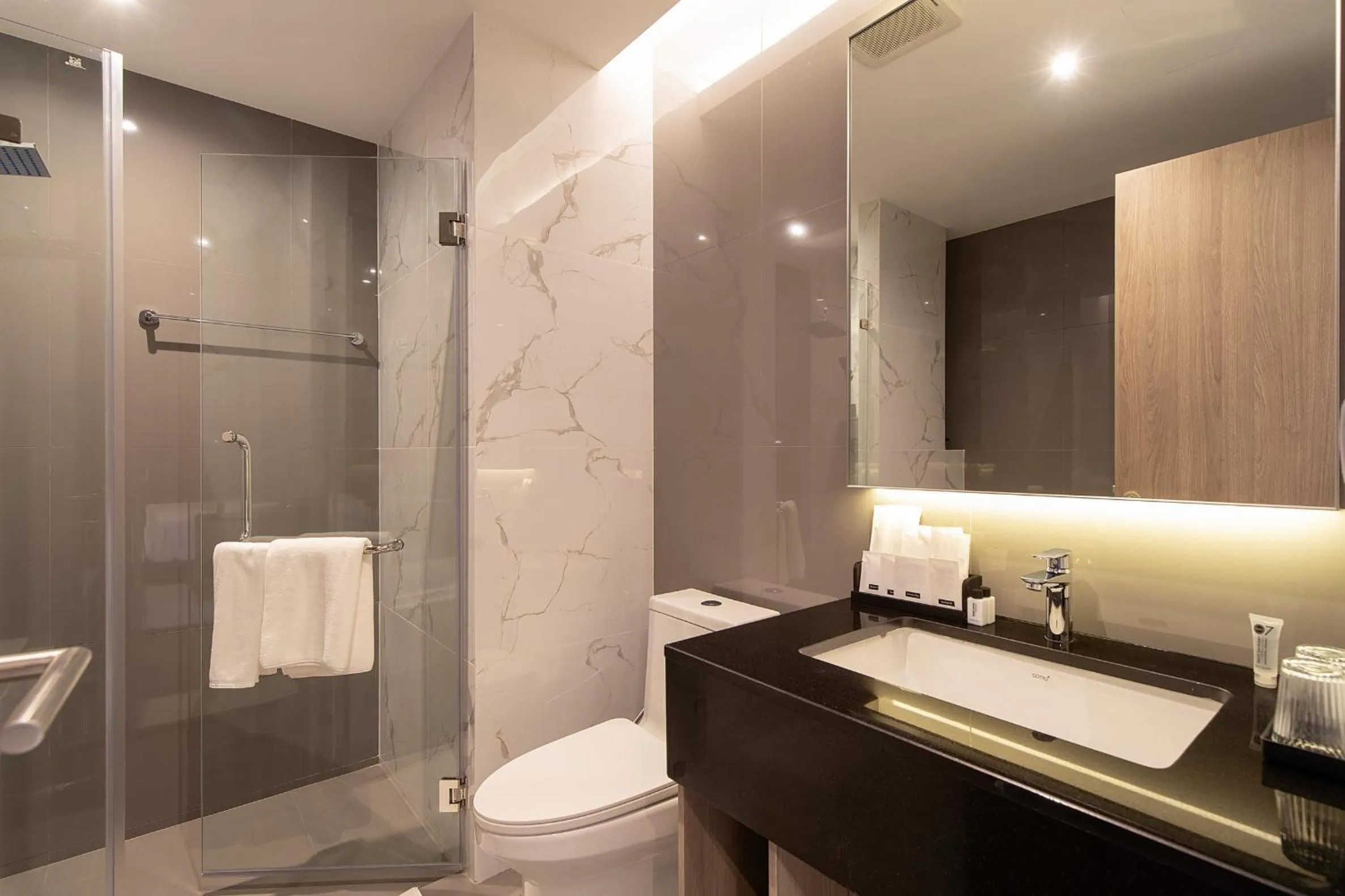 Bathroom in Thaya Hotel Bangkok