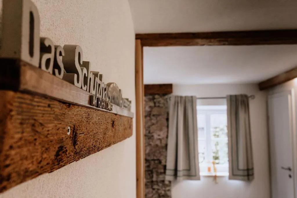 Facade/entrance in Das Schutzhaus-Bed and Breakfast-Dein Basislager im Salzkammergut