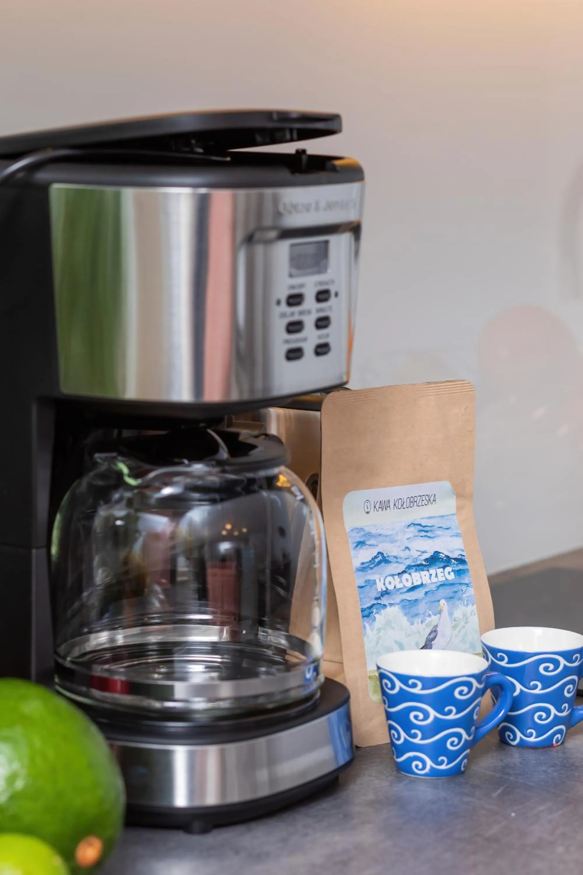 Coffee/tea facilities in Seaside Apartamenty Dominikana I Sianożęty Basen&Jakuzzi&Parking