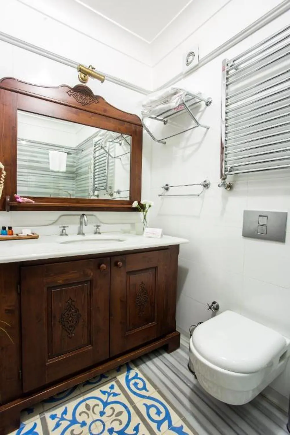 towels in Garden House Hotel - Special Class