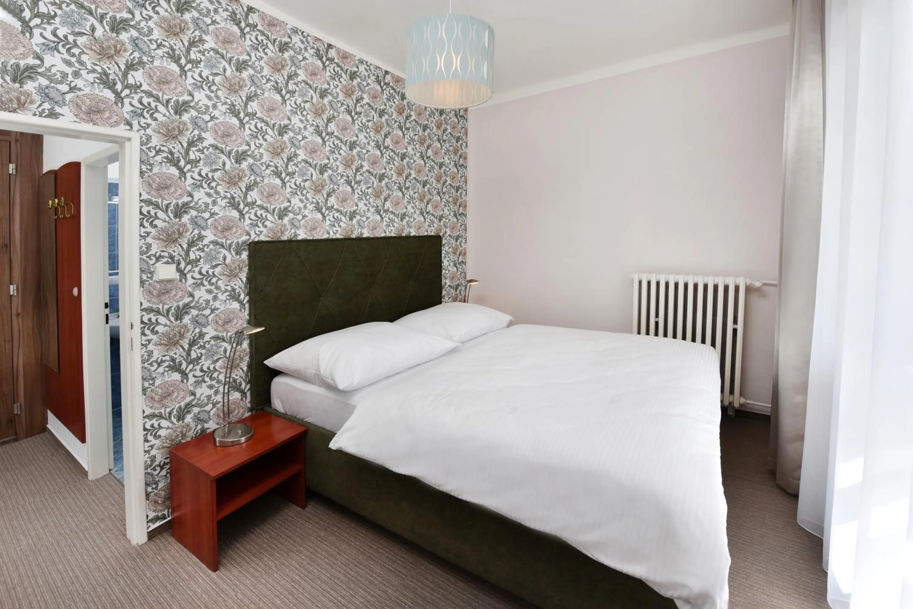 One-Bedroom Apartment in APLEND Hotel Lujza Major