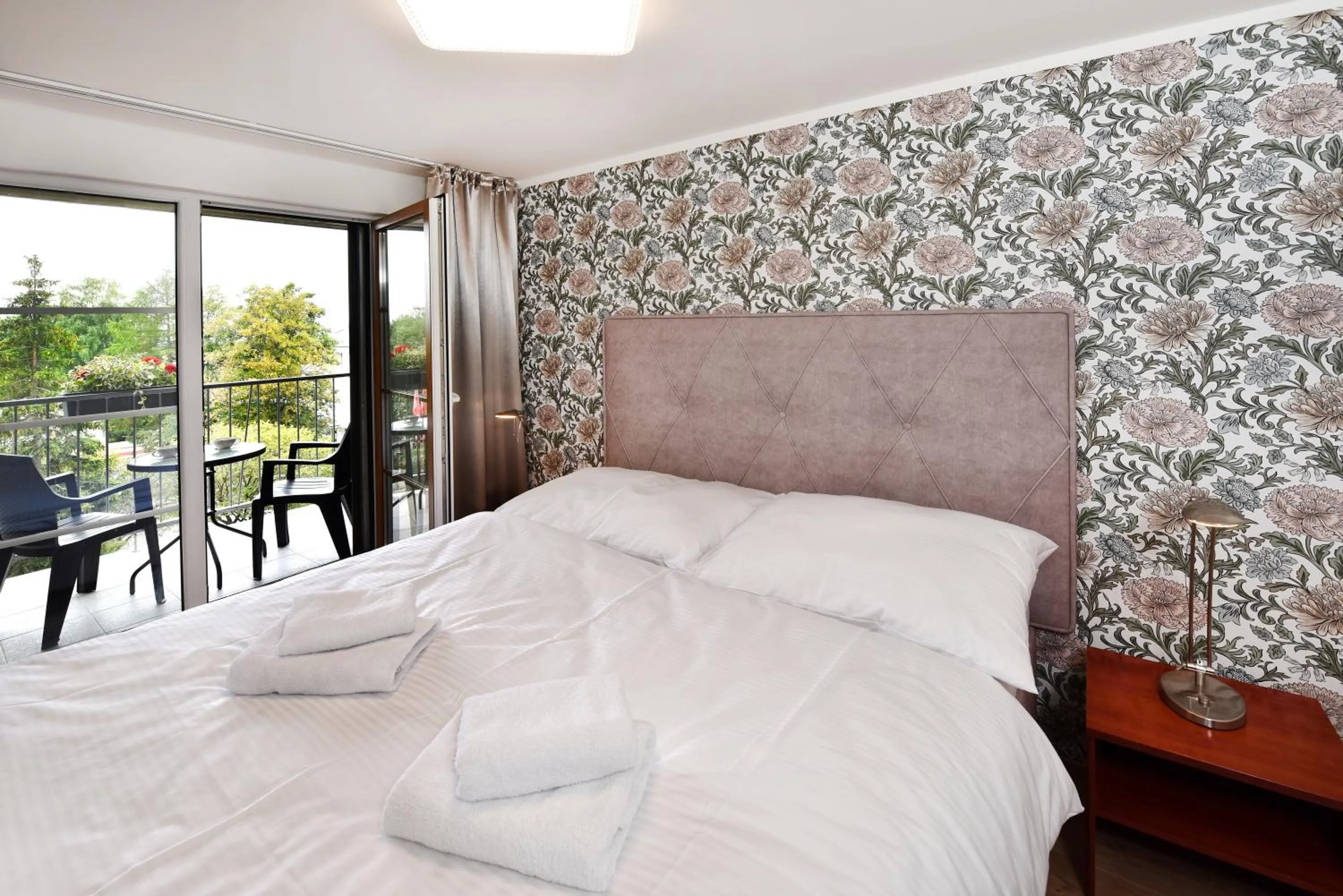 Bed in APLEND Hotel Lujza Major