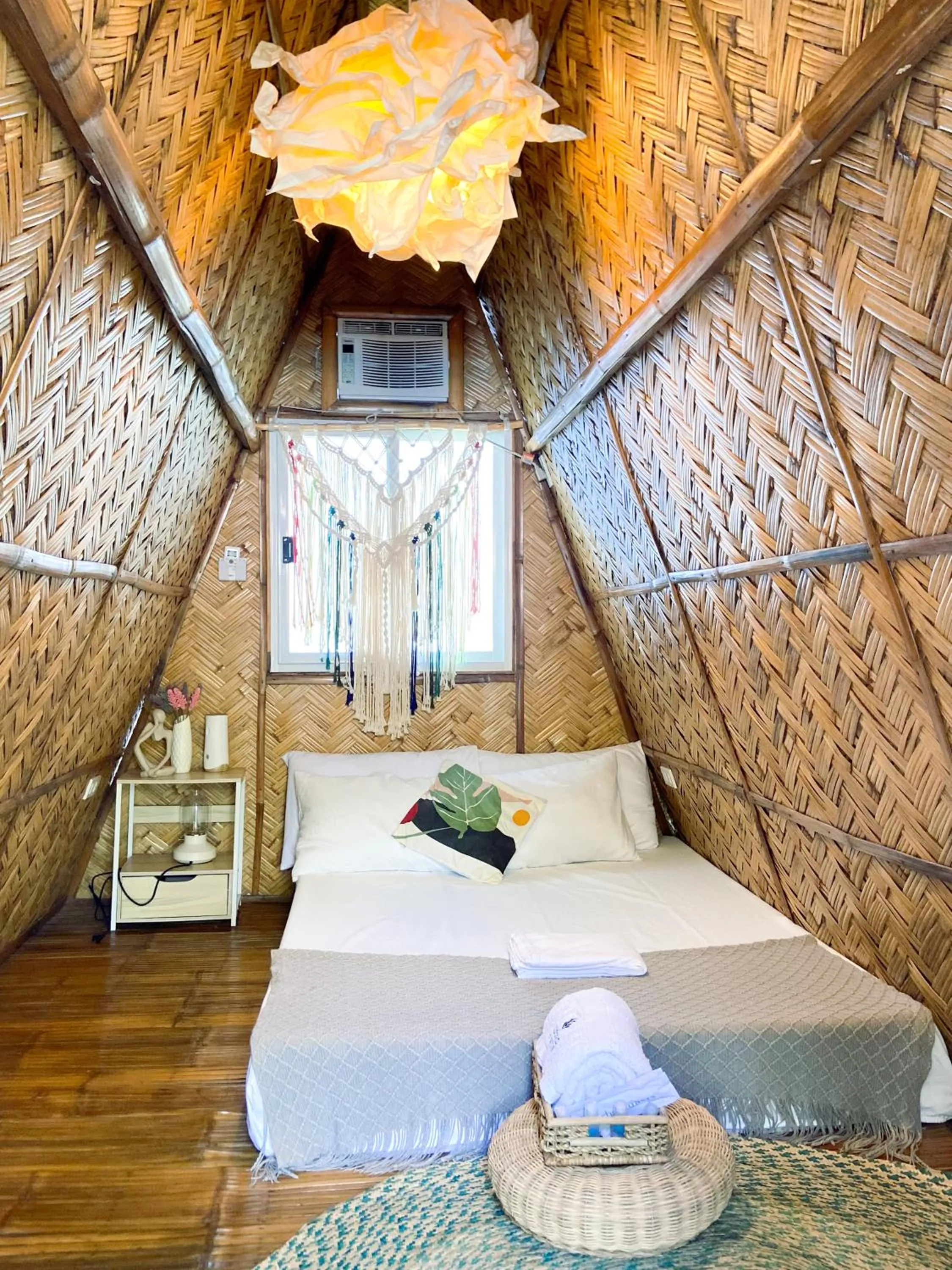 Bedroom, Bed in Urban Oasis Resort, Tarlac